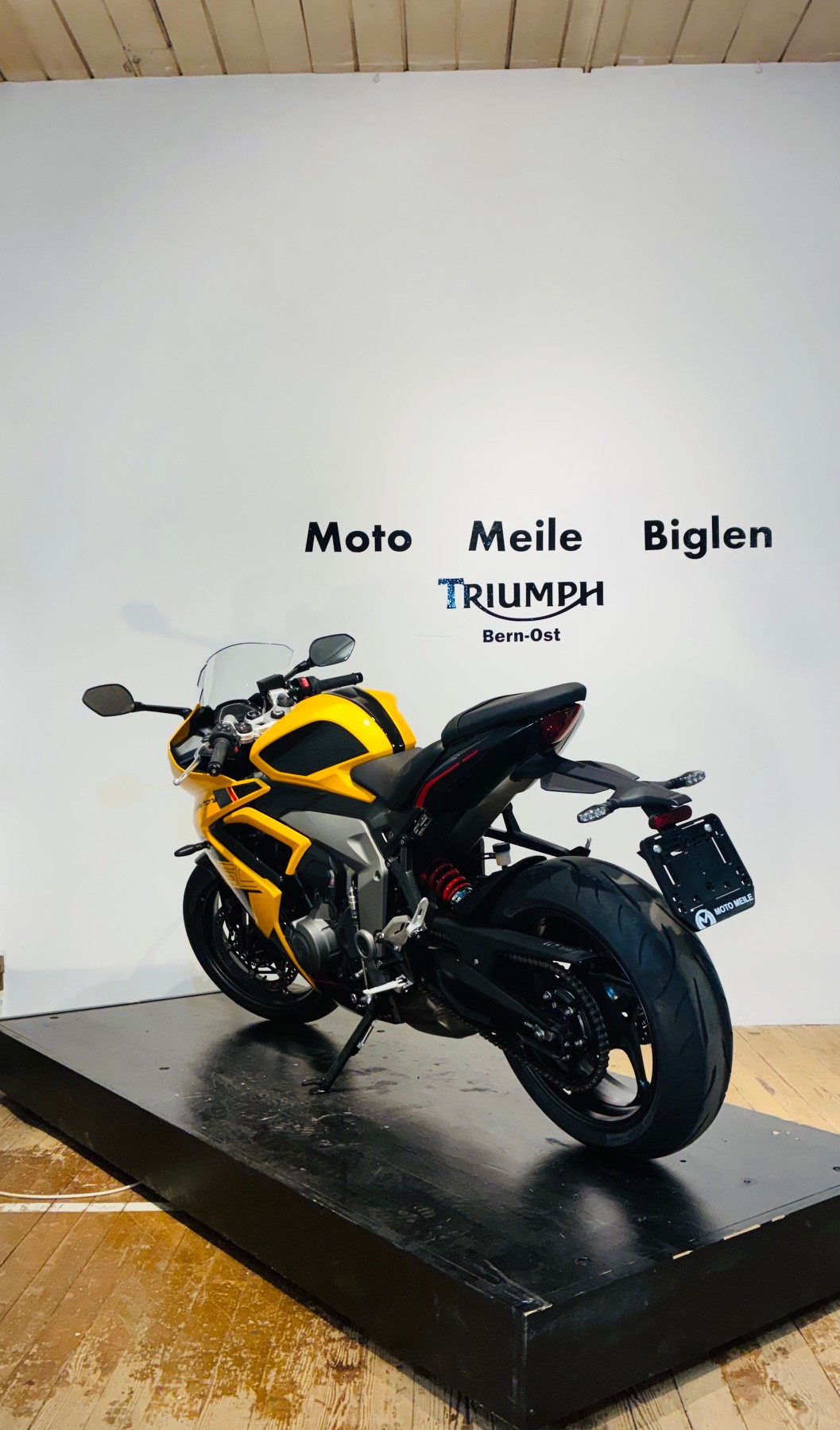 TRIUMPH Daytona 660-image-6