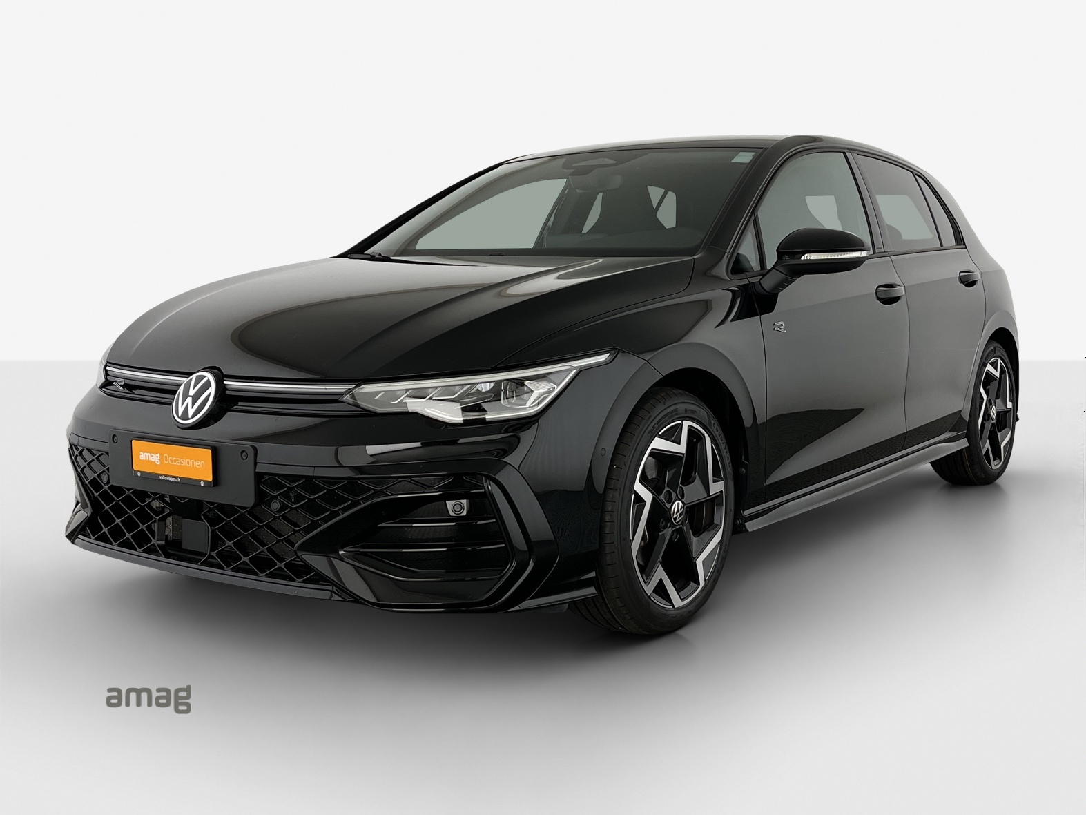 VW Golf 1.5 e TSI mHEV R-Line DSG-image-0
