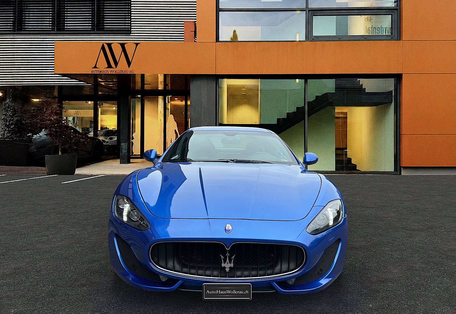 MASERATI Gran Turismo 4.7 V8 Sport / 1 Hand , Top Zustand-image-1