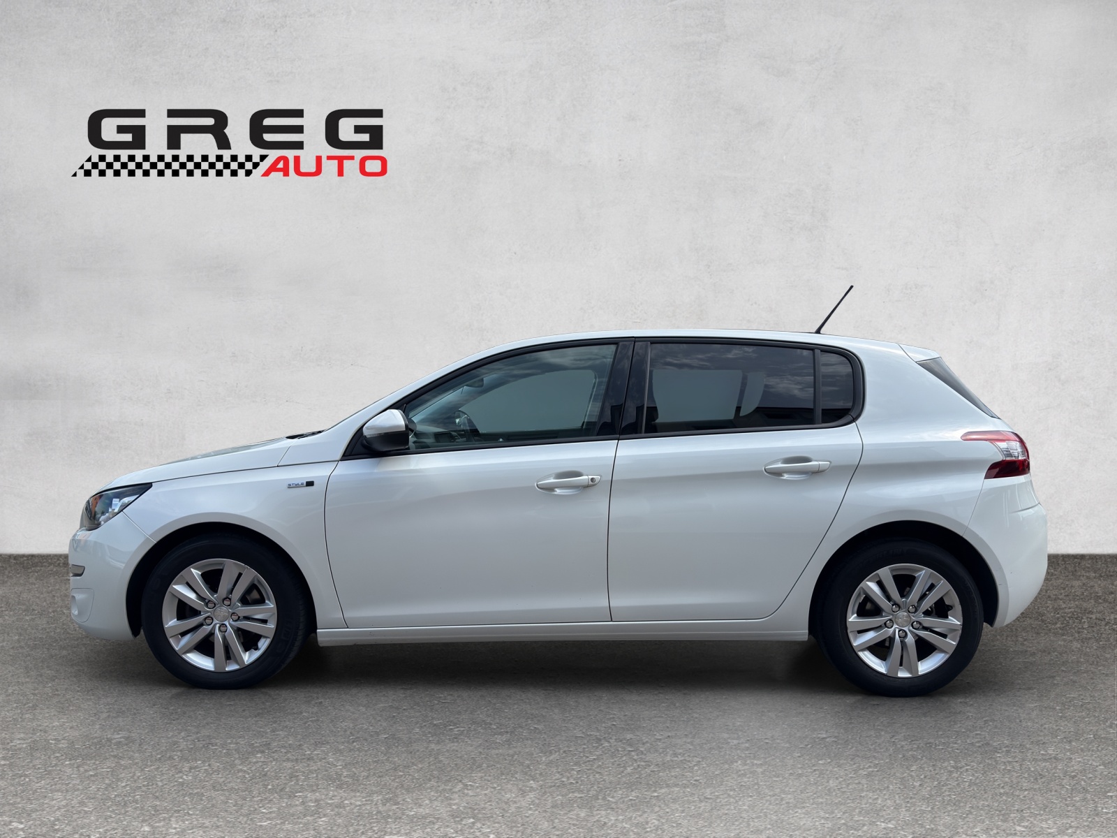 PEUGEOT 1.6 BlueHDI Active Automatic-image-5