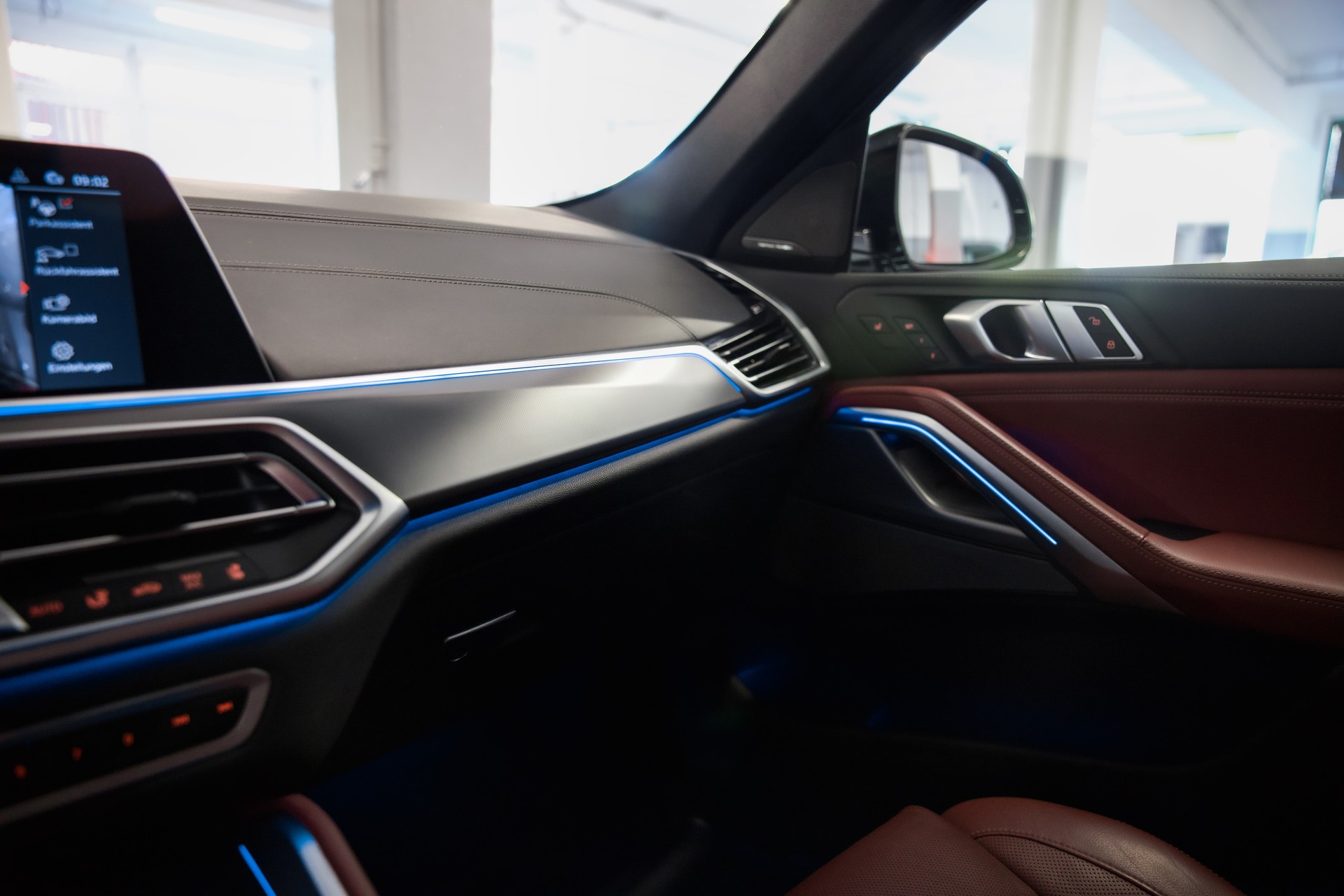 BMW X6 M50d *CH-Fahrzeug mit Gratisservice*-image-34