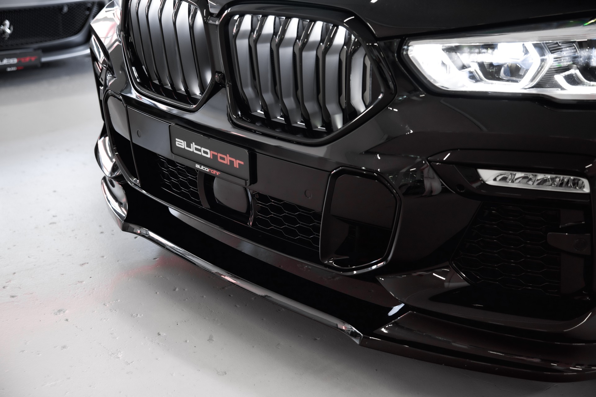 BMW X6 M50d *CH-Fahrzeug mit Gratisservice*-image-10