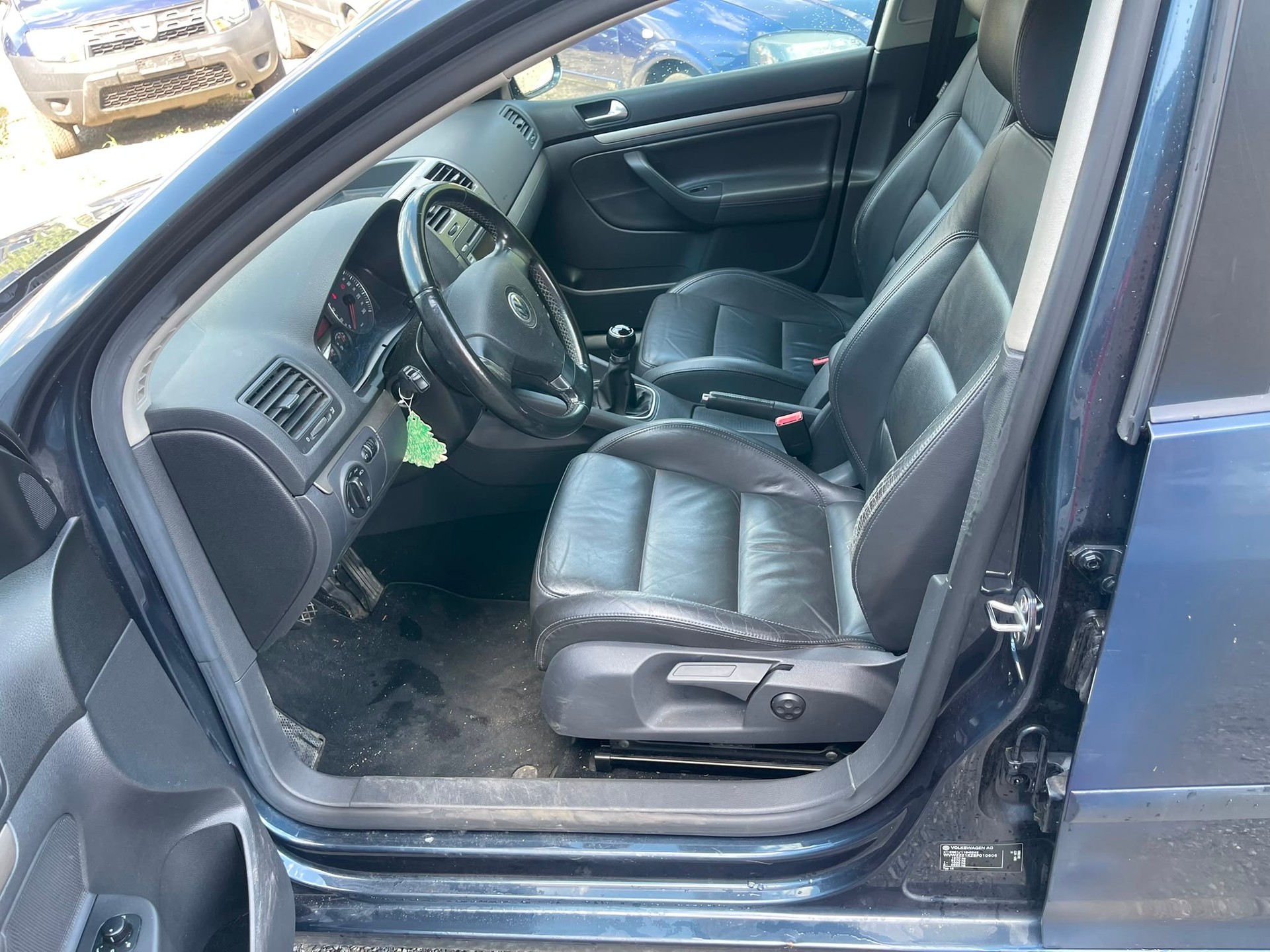 VW Golf 1.4 TSI Leader-image-3