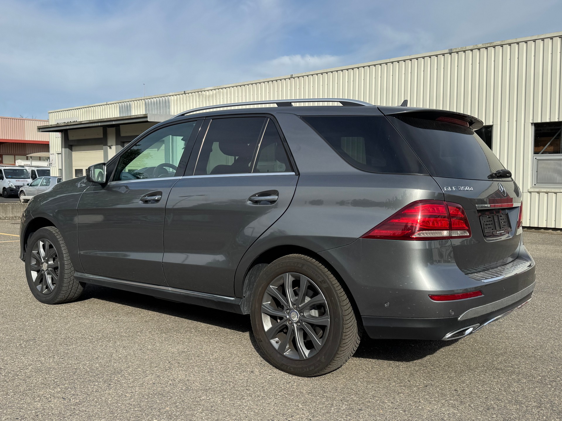 MERCEDES-BENZ GLE 350 d Executive 4Matic 9G-Tronic-image-4