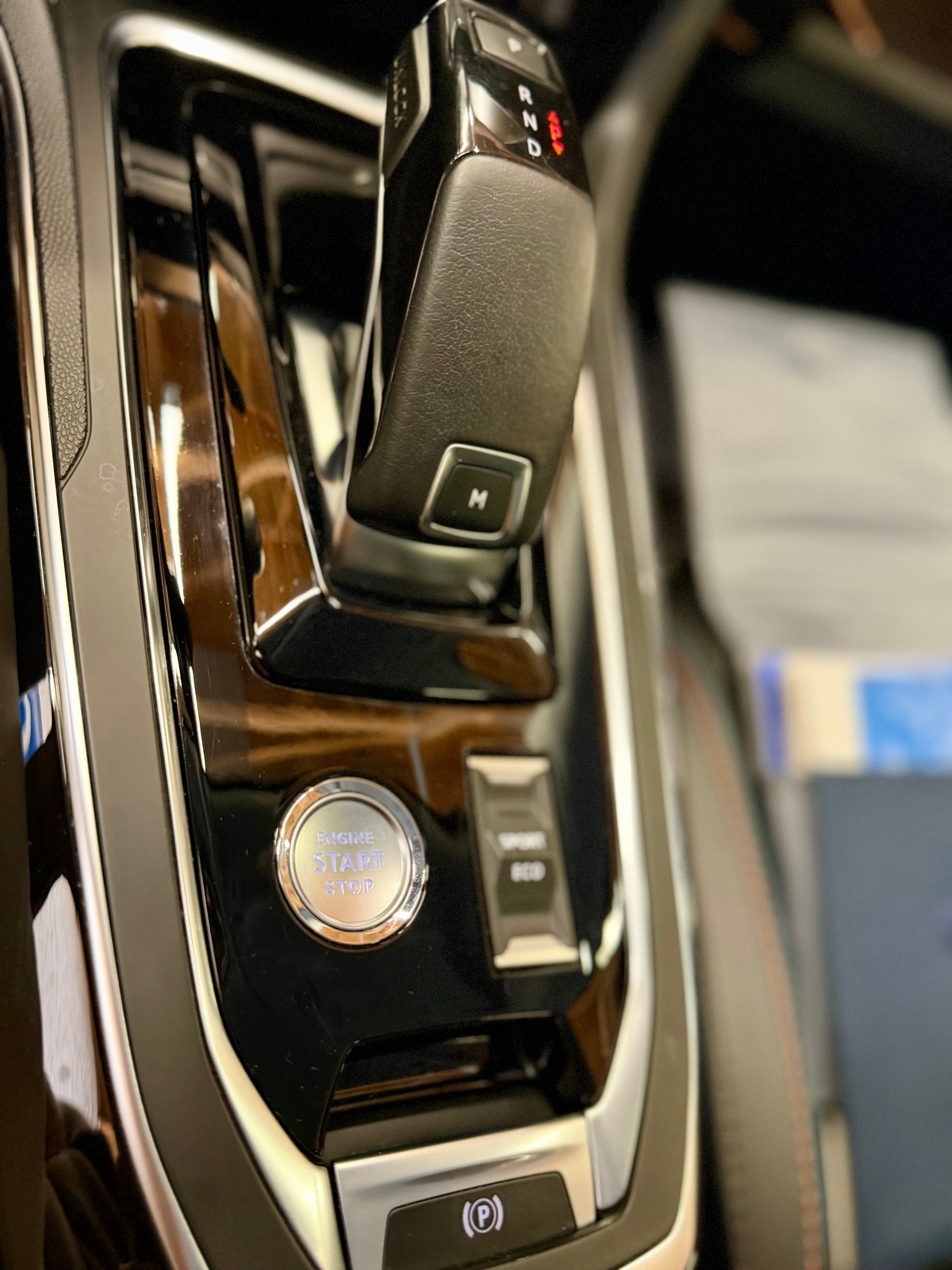 PEUGEOT 308 1.5 BlueHDI GT Line EAT8-image-16