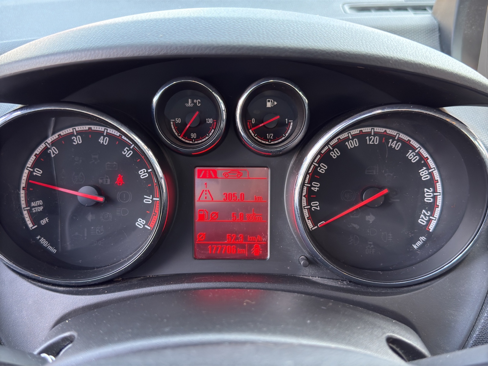 OPEL Meriva 1.4 Turbo-image-10