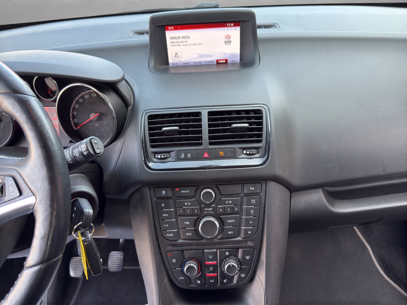 OPEL Meriva 1.4 Turbo-image-14