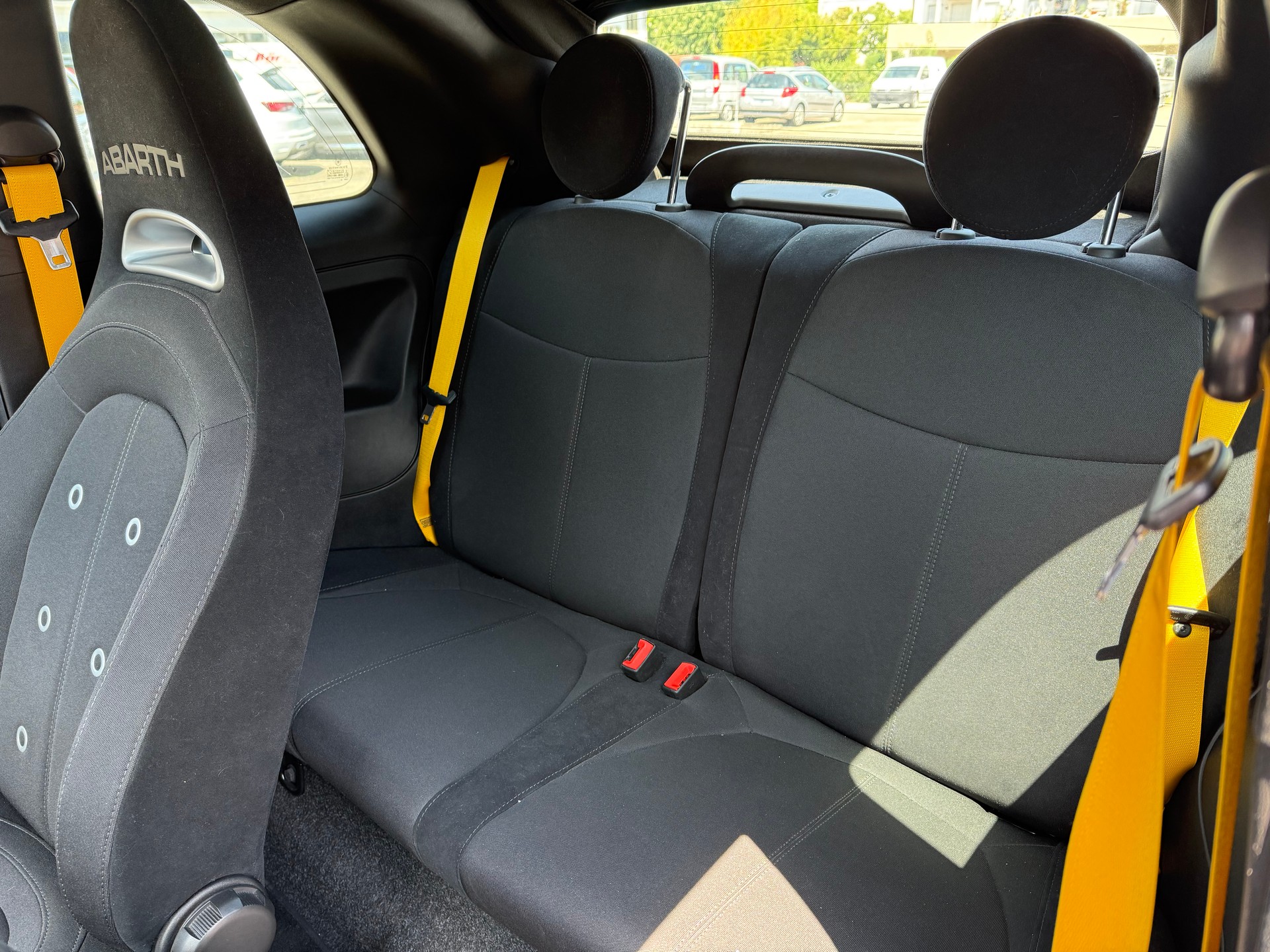FIAT 595 1.4 16V Turbo Abarth Pista-image-9