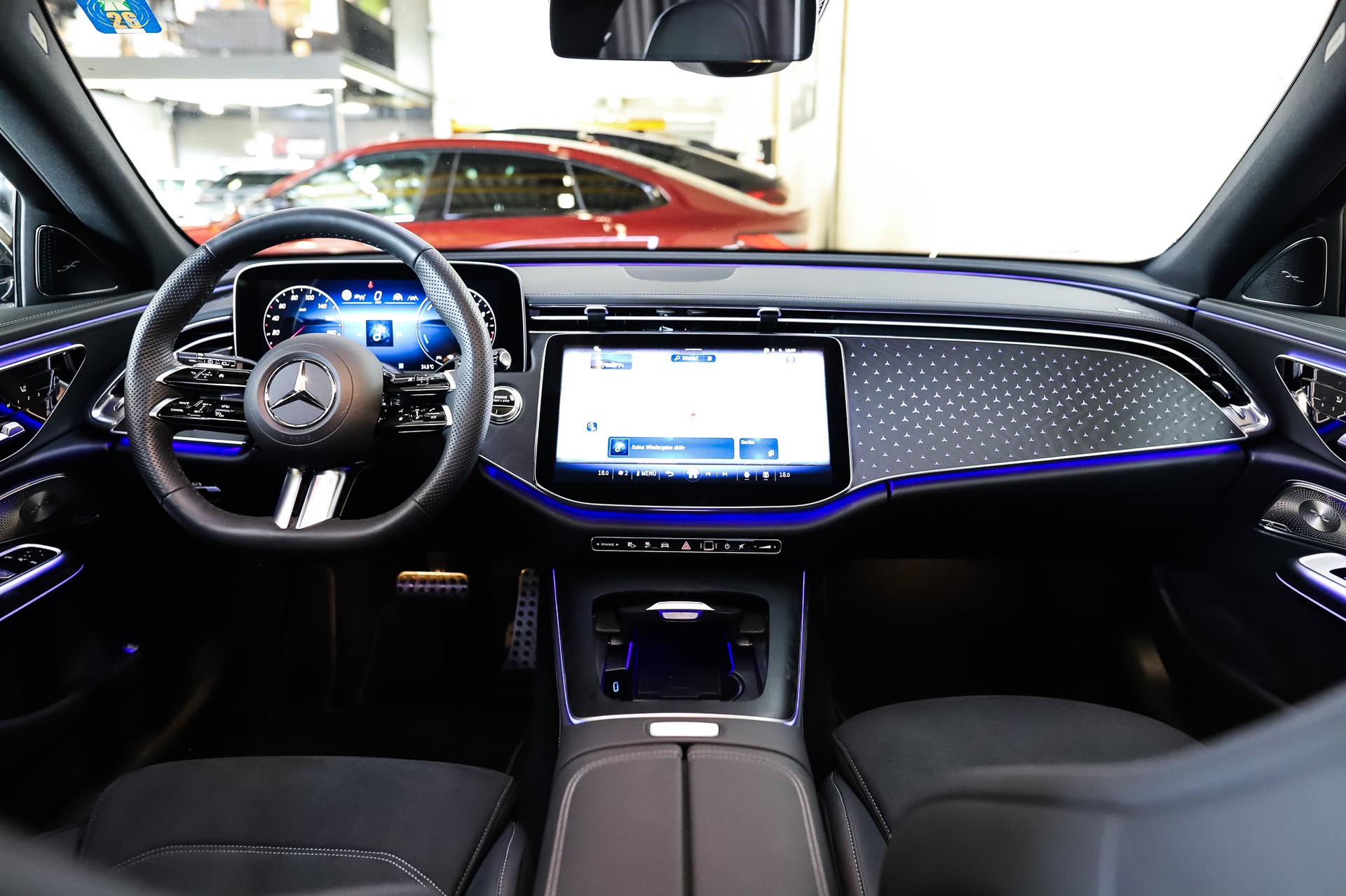 MERCEDES-BENZ E 300 de T 4Matic EQ Hybrid 9G-Tronic-image-18
