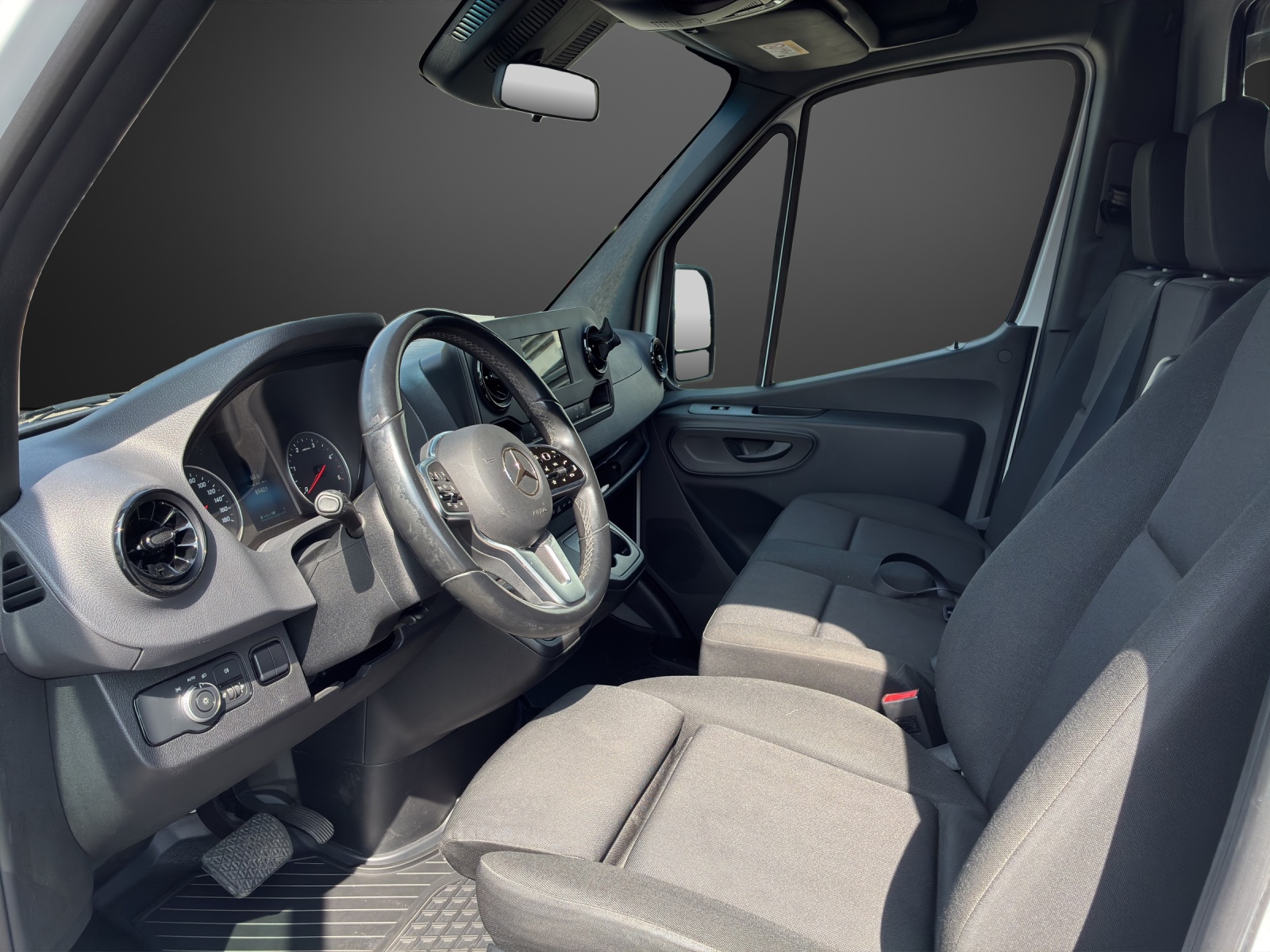 MERCEDES-BENZ Sprinter 317 CDI Standard 9G-TRONIC-image-9