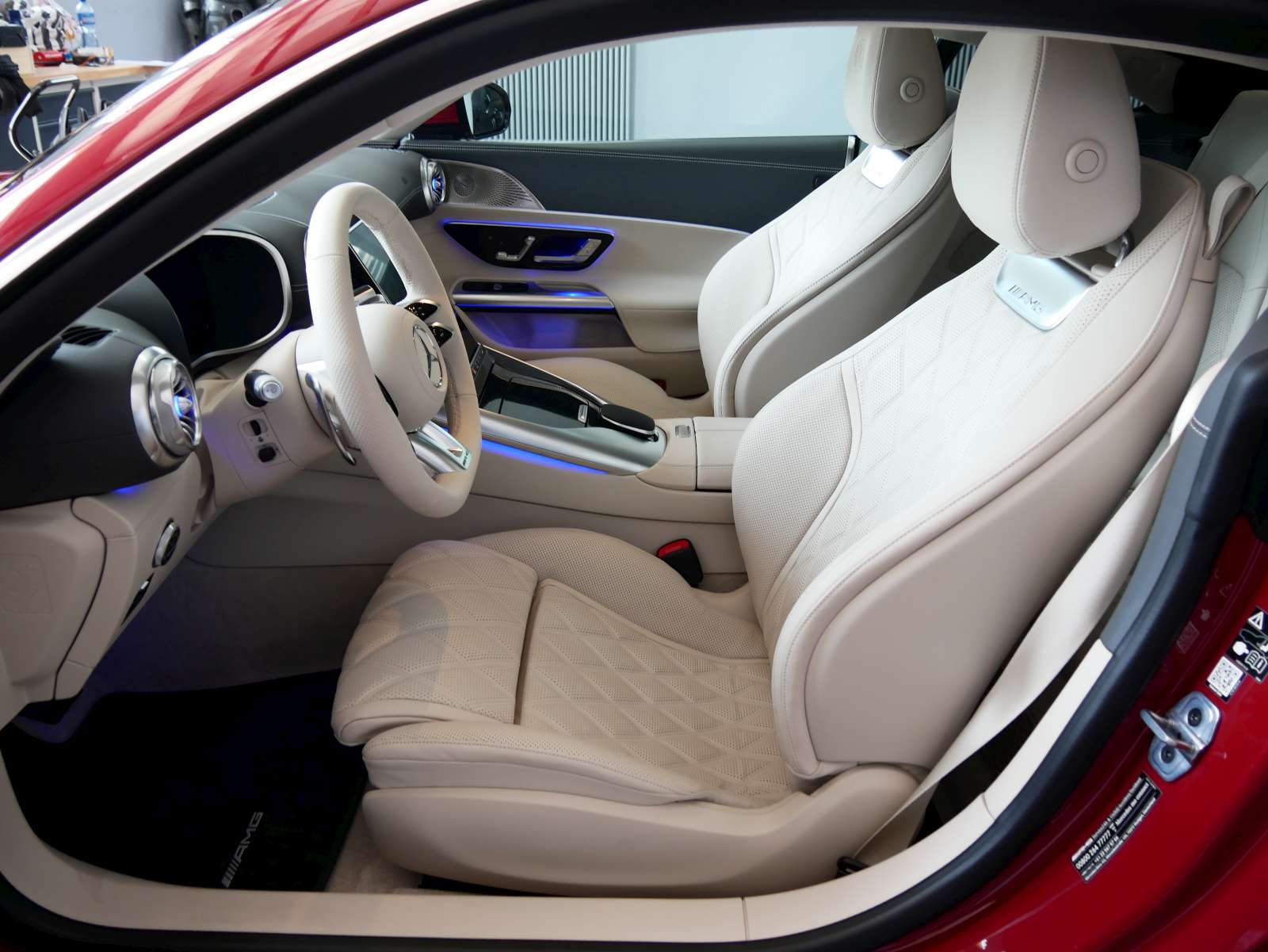 MERCEDES-BENZ AMG GT 63 4Matic+ Executive Edition-image-6