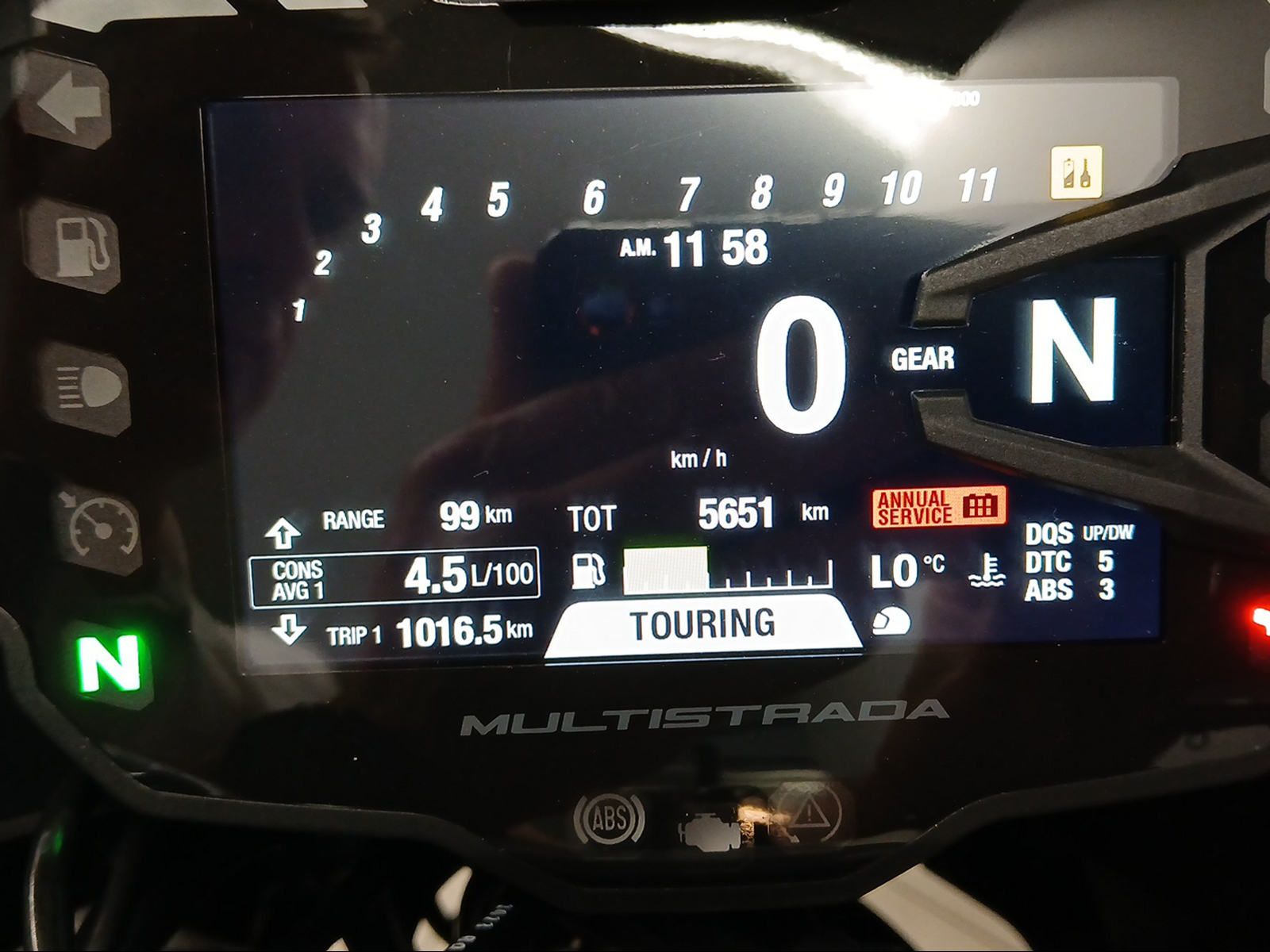 DUCATI Multistrada V2 S Touring-showroom-element-2