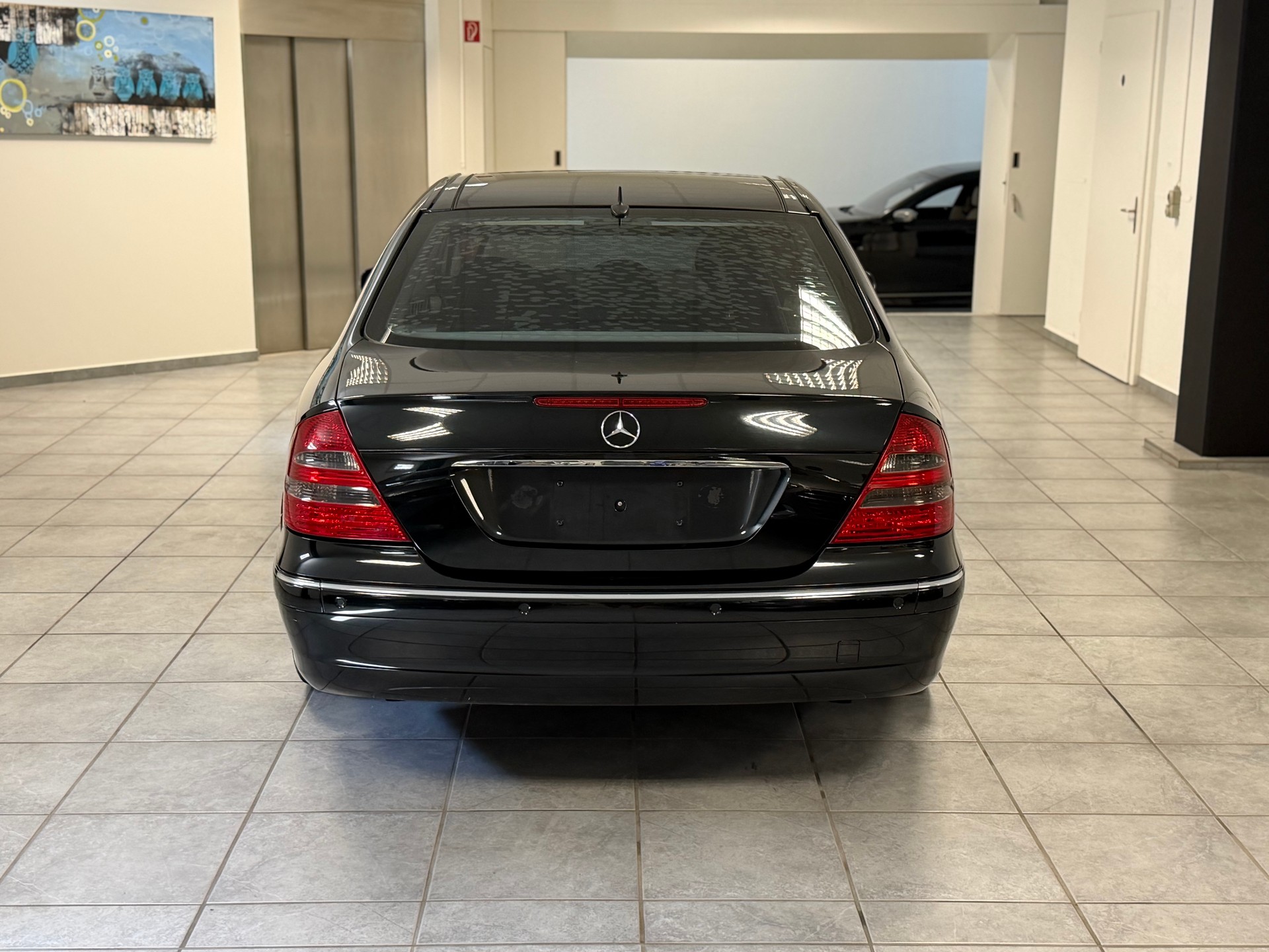 MERCEDES-BENZ E 320 CDI Elégance Automatic-image-13