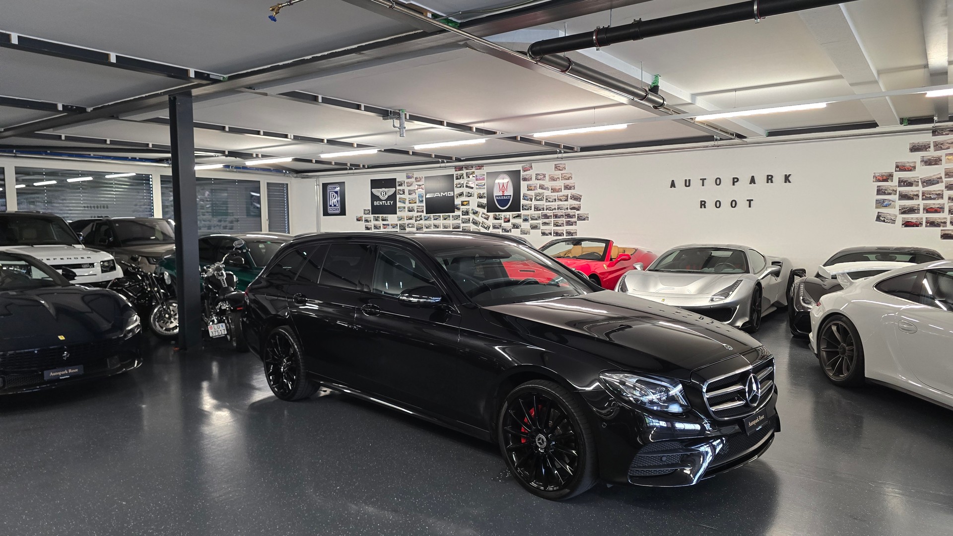 MERCEDES-BENZ E 220 d AMG Line 4Matic 9G-Tronic-image-0