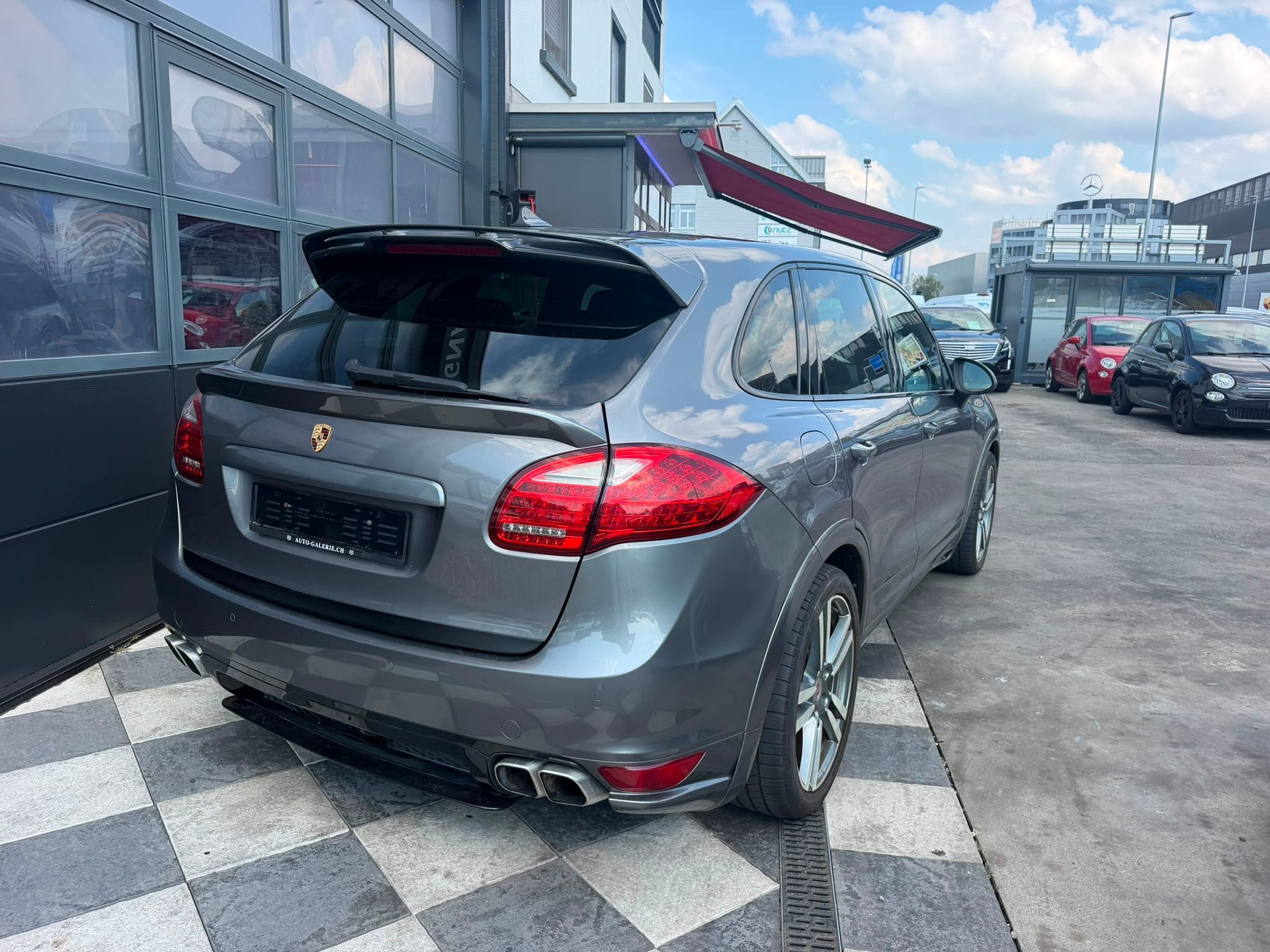 PORSCHE Cayenne Tiptronic-image-3