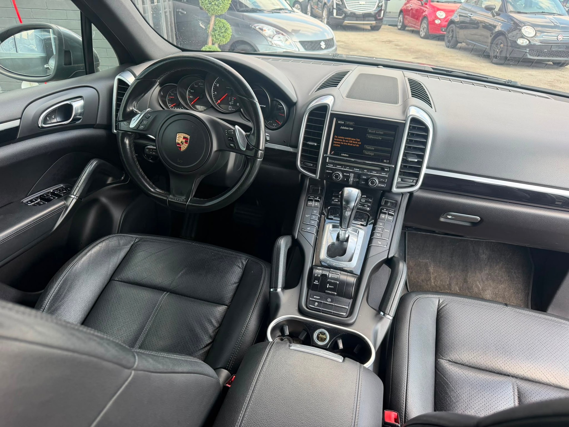 PORSCHE Cayenne Tiptronic-image-8