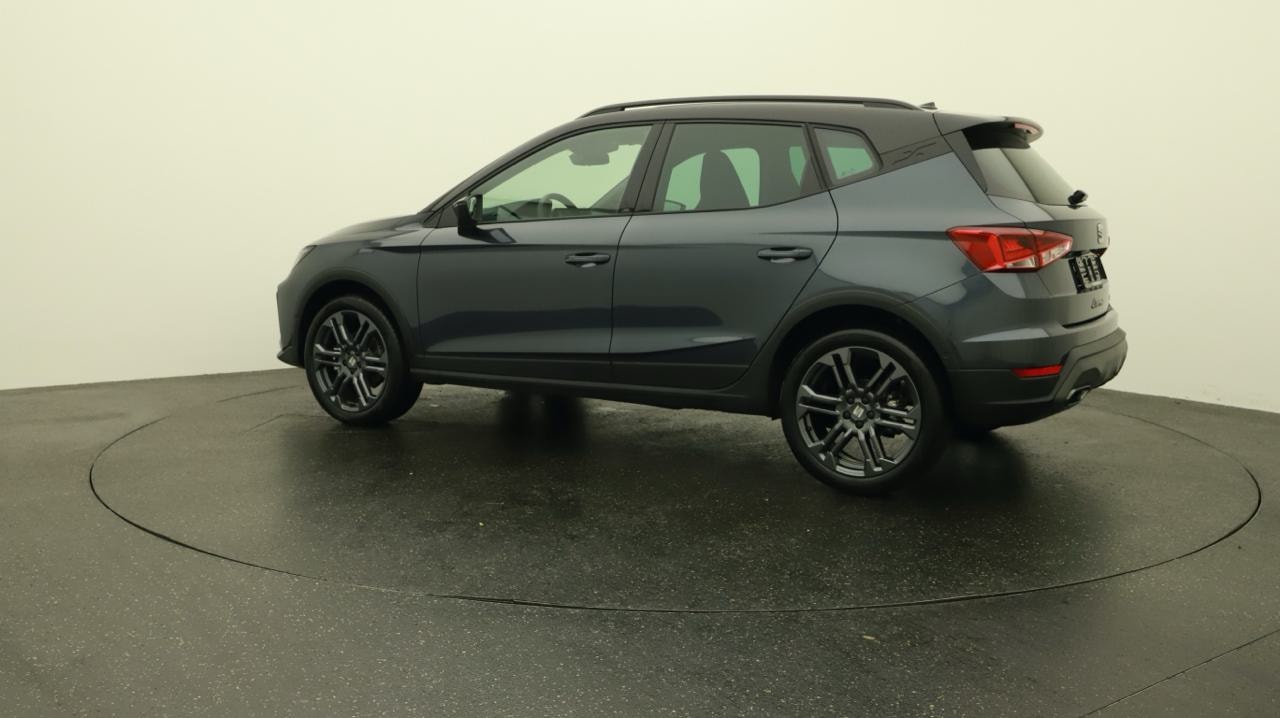 SEAT Arona 1.5 Eco TSI FR DSG-image-2