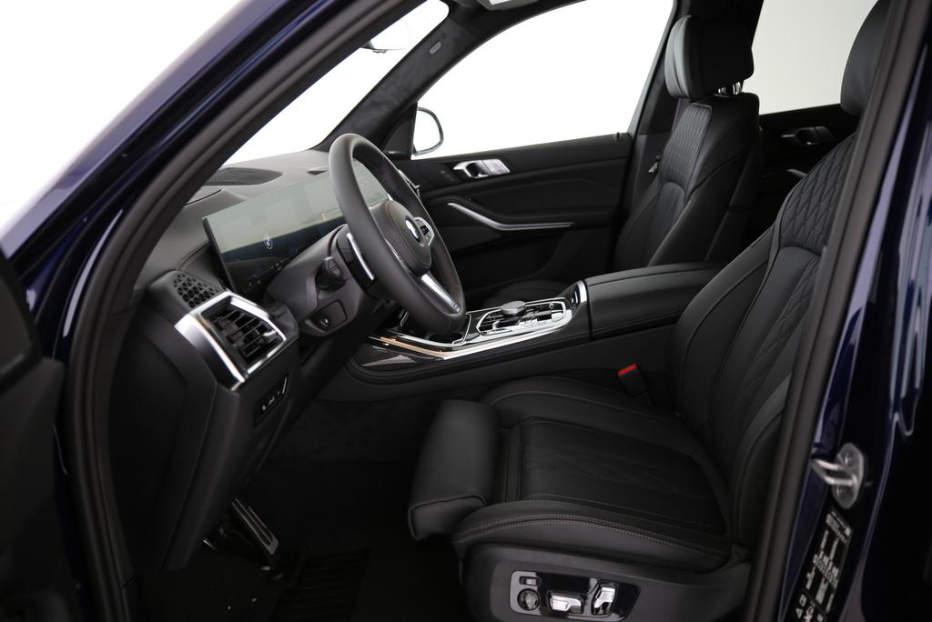 BMW X7 40d xDrive-image-4