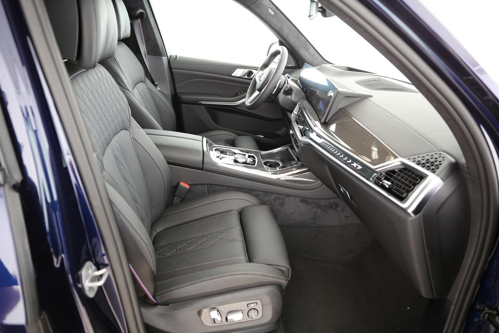 BMW X7 40d xDrive-image-8
