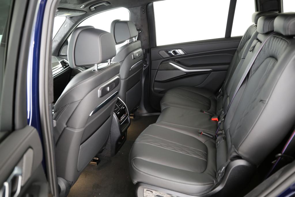 BMW X7 40d xDrive-image-5