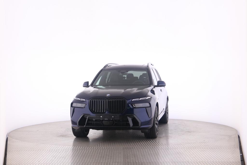 BMW X7 40d xDrive-image-23