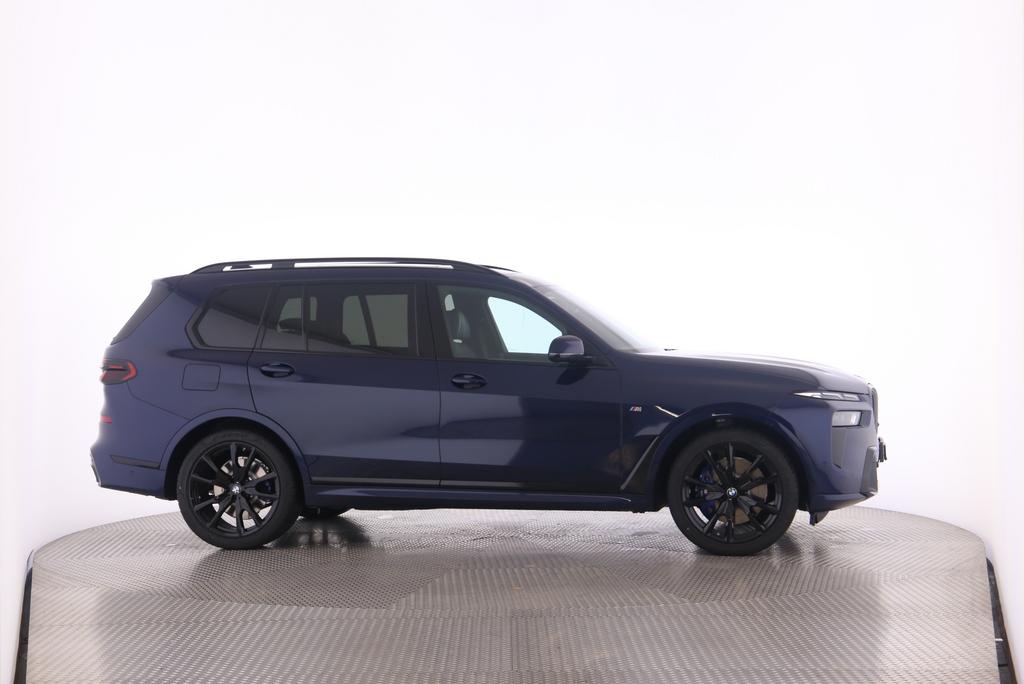 BMW X7 40d xDrive-image-17
