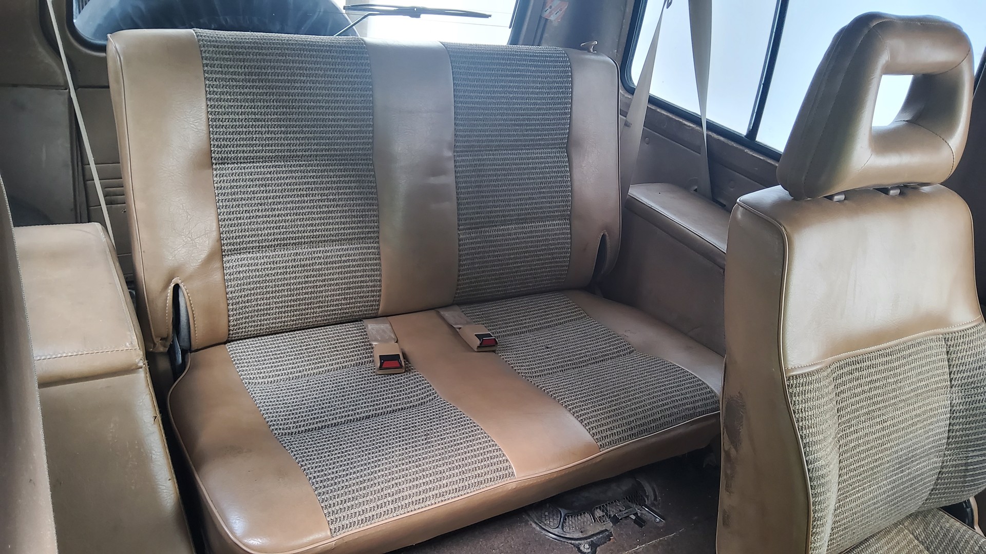 MITSUBISHI Pajero 2.5 TD Metal Top-image-15