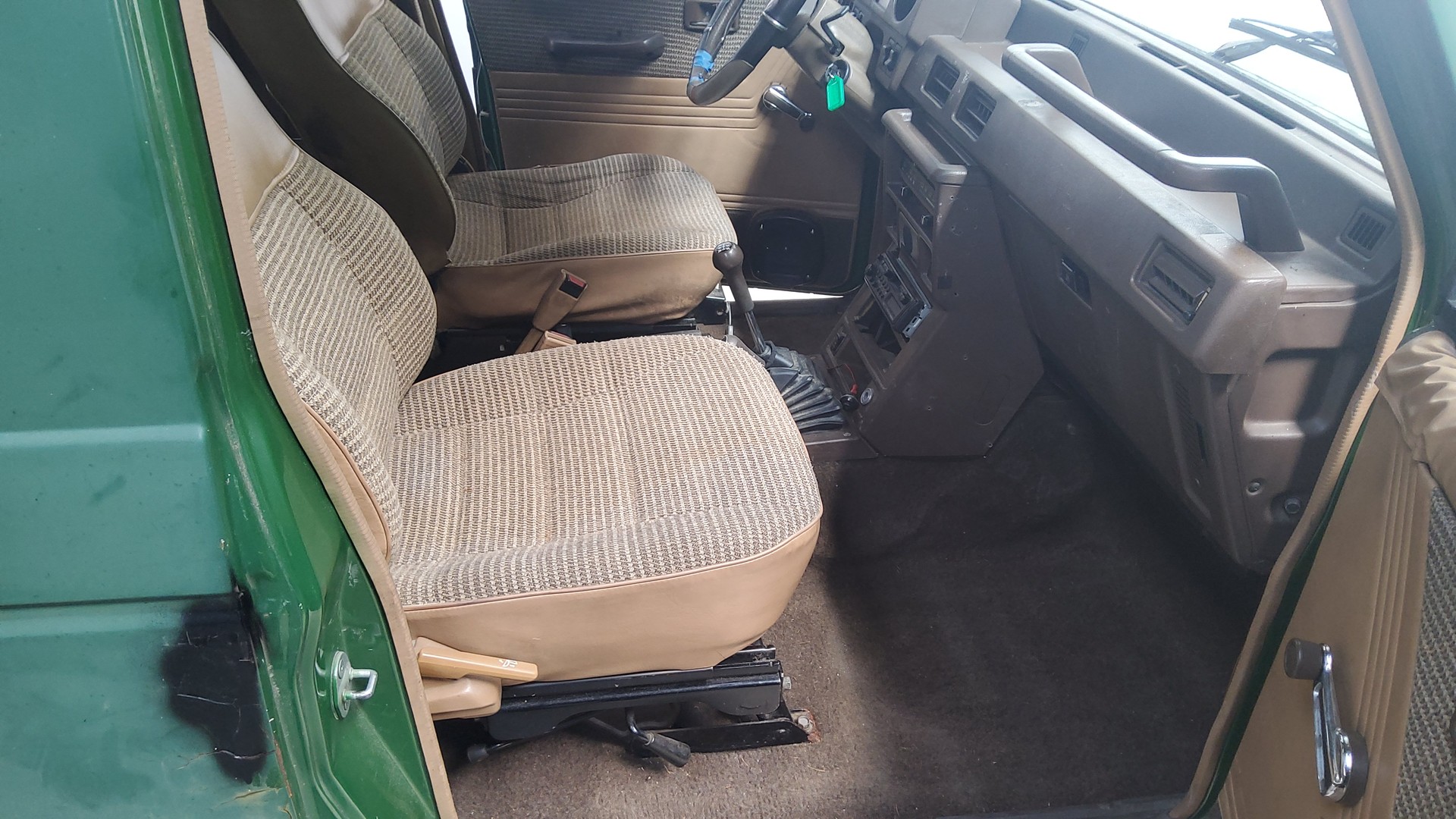 MITSUBISHI Pajero 2.5 TD Metal Top-image-14