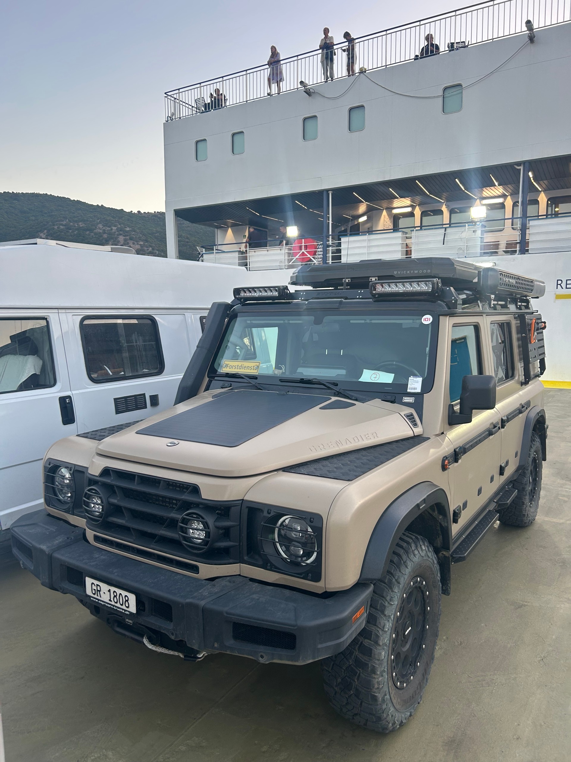 INEOS Grenadier Utility Wagon 3.0 Twin Turbo Diesel by capricorntrucks.ch-image-29