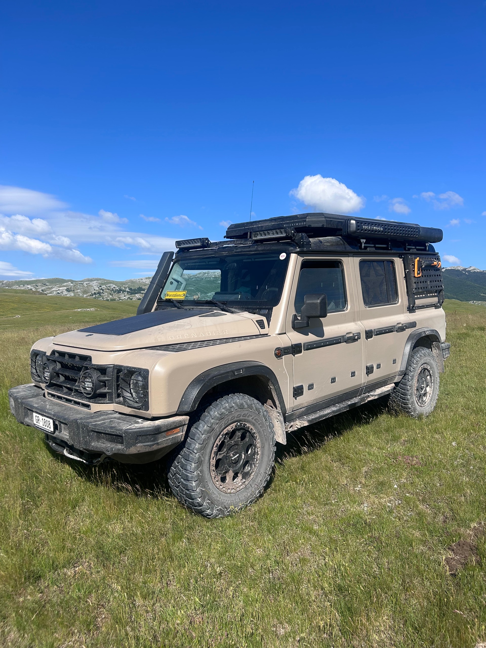 INEOS Grenadier Utility Wagon 3.0 Twin Turbo Diesel by capricorntrucks.ch-image-21