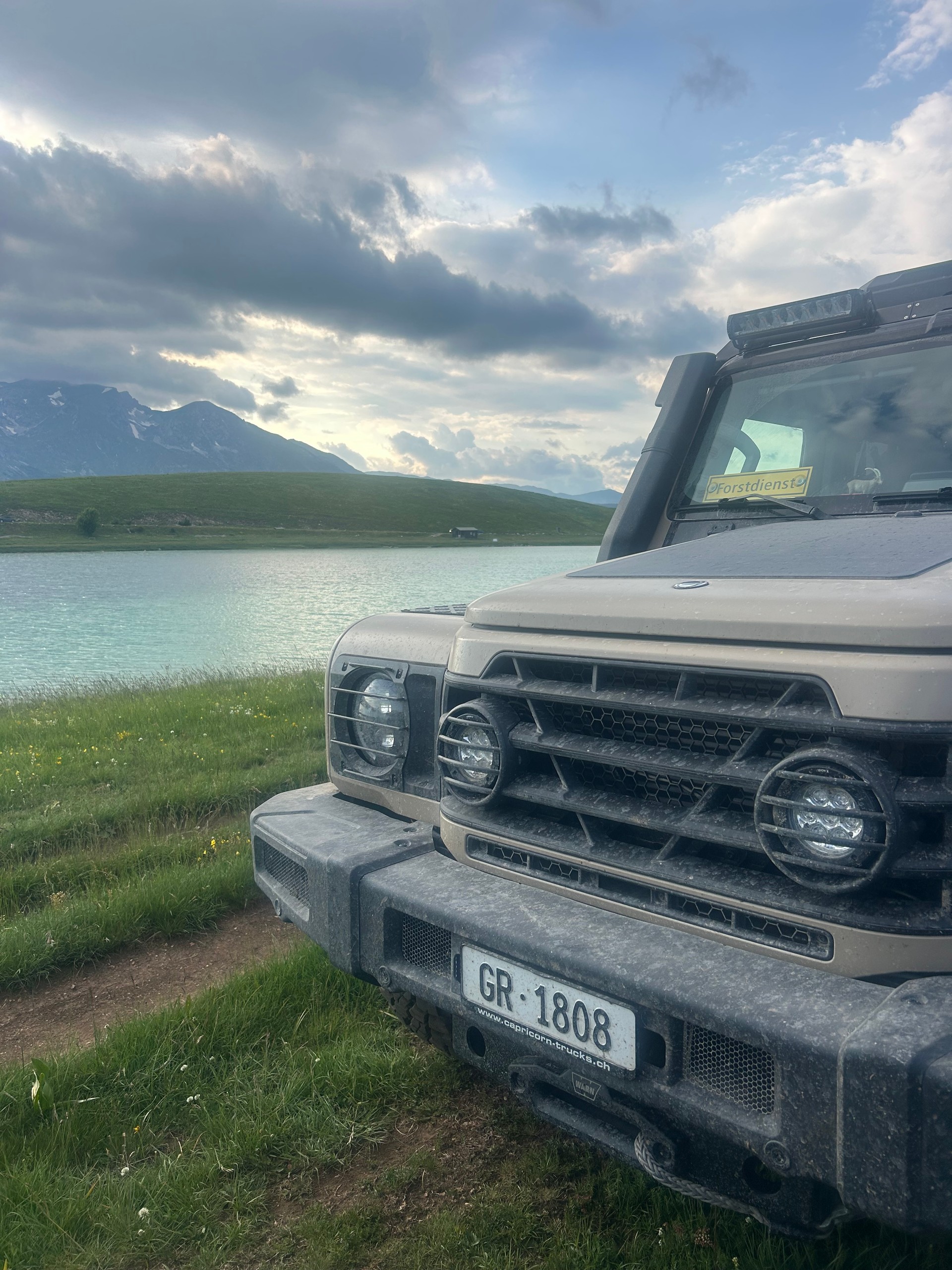INEOS Grenadier Utility Wagon 3.0 Twin Turbo Diesel by capricorntrucks.ch-image-20