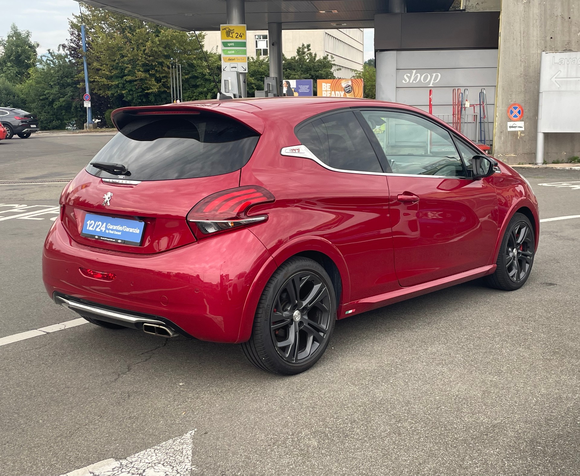 PEUGEOT 208 1.6 Turbo GTi Sport-image-3