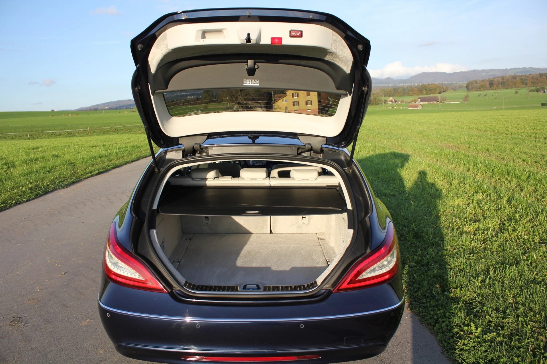 MERCEDES-BENZ CLS Shooting Brake 250 BlueTEC 4Matic 7G-Tronic-image-5