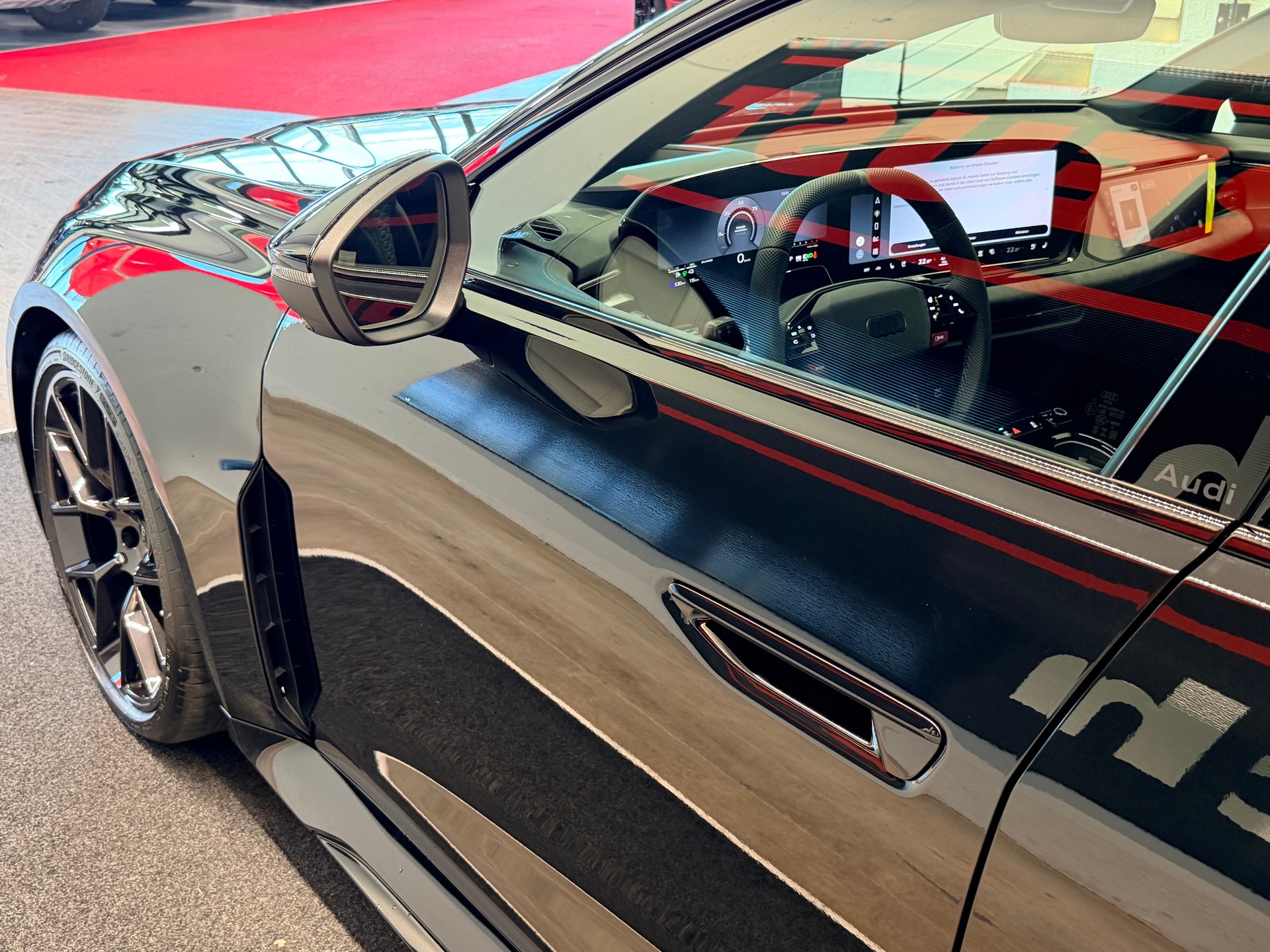 AUDI RS 5 Avant TFSI 470 kW Tiptronic quattro-image-12