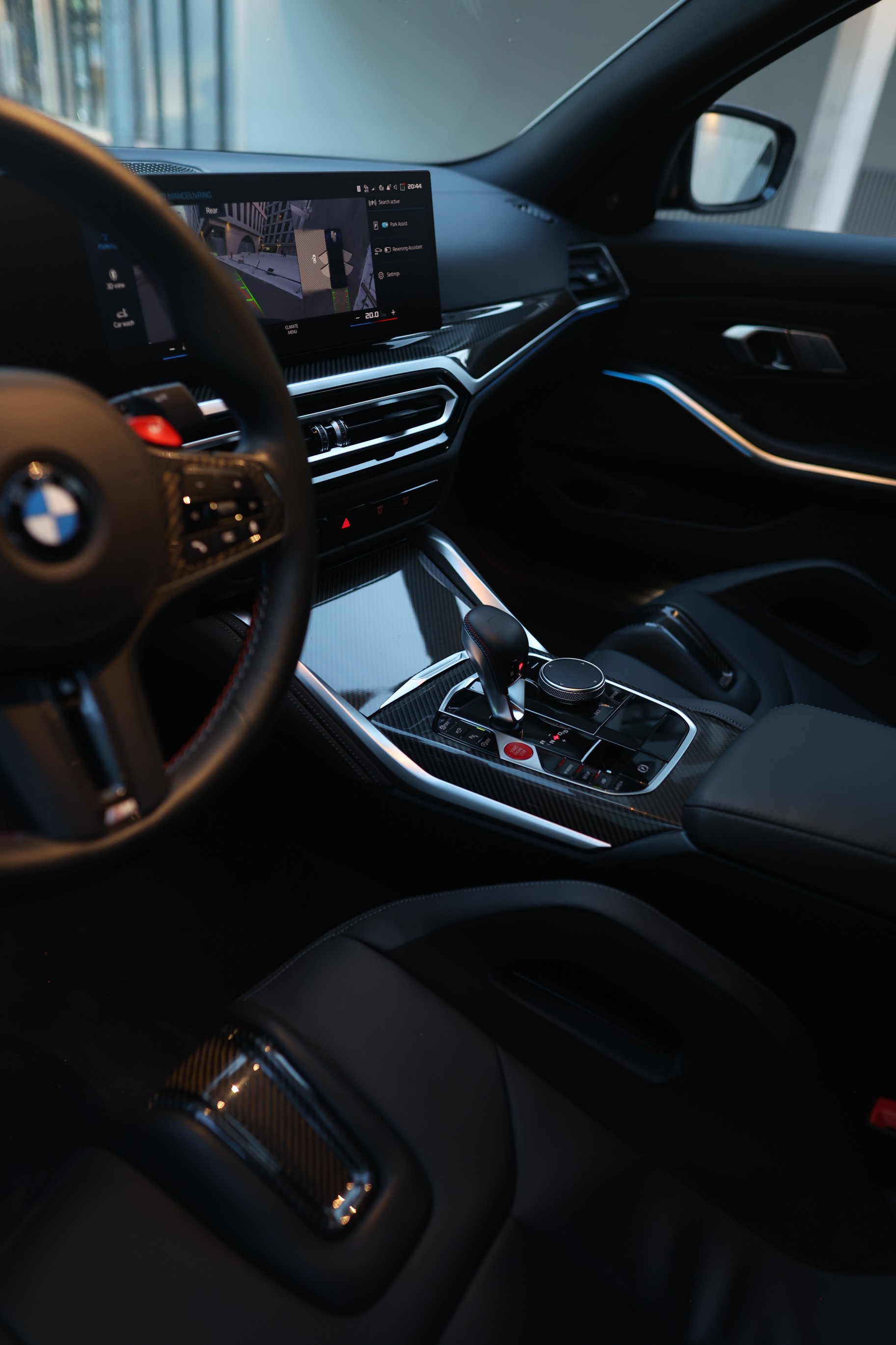 BMW M3 Competition xDrive-image-4
