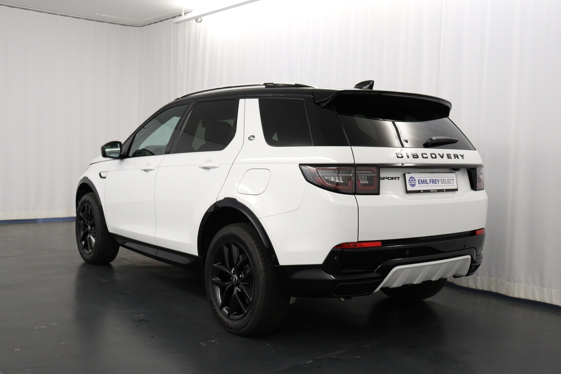 LAND ROVER Discovery Sport 1.5 T 270e Dynamic SE mit AHK-image-6