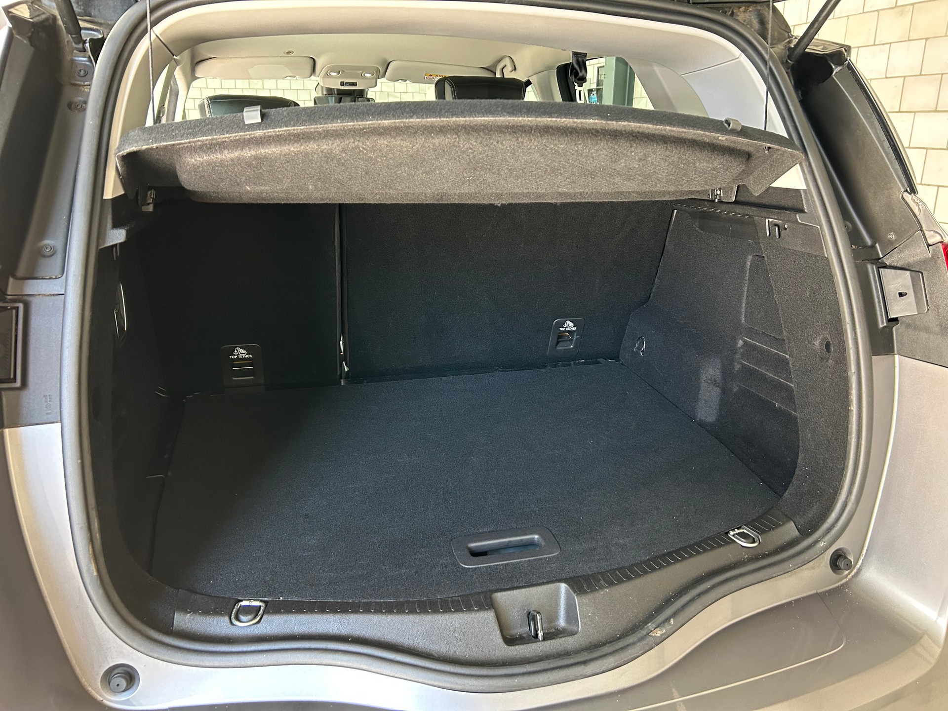 RENAULT Scénic 1.5 dCi Intens EDC-image-8