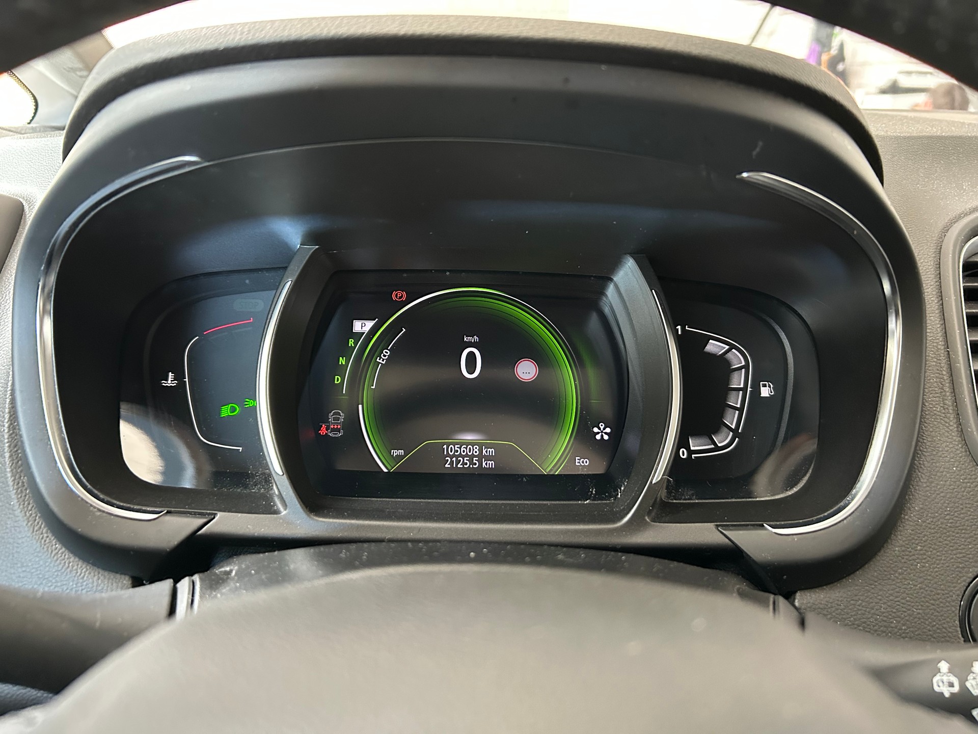 RENAULT Scénic 1.5 dCi Intens EDC-image-10
