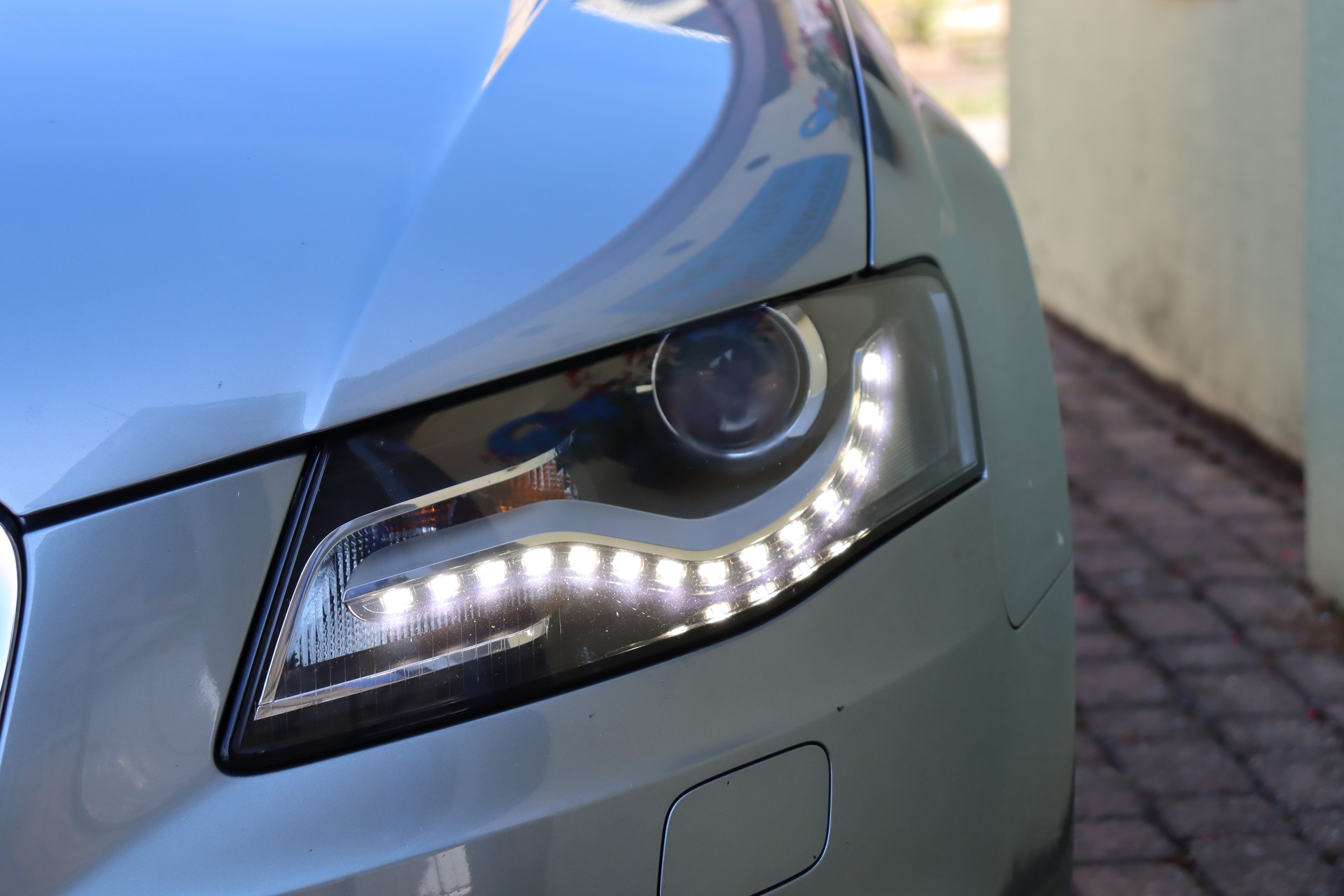 AUDI A4 Avant 1.8 TFSI multitronic-image-23