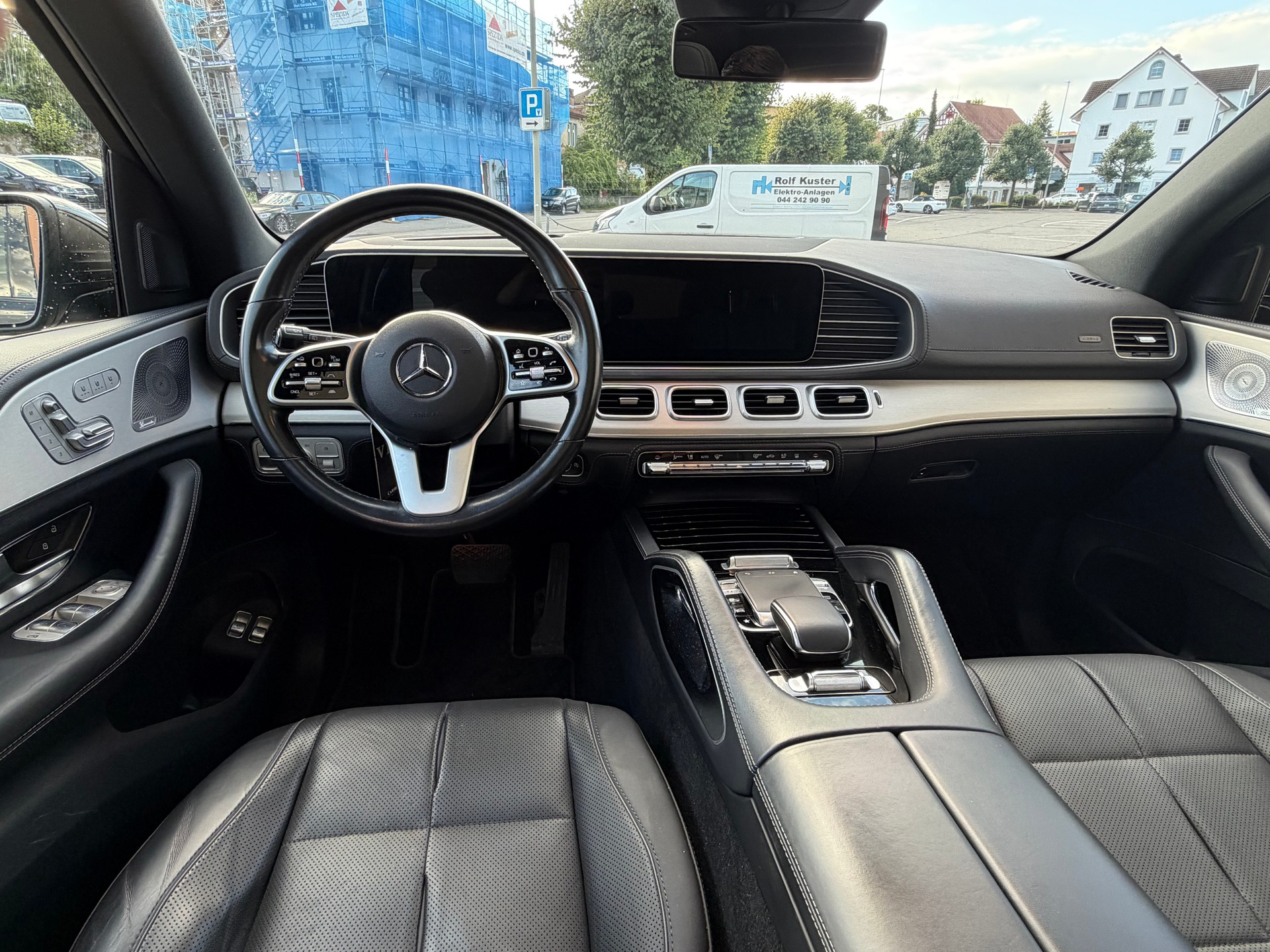 MERCEDES-BENZ GLE 400 d 4Matic AMG Line 9G-Tronic-image-9