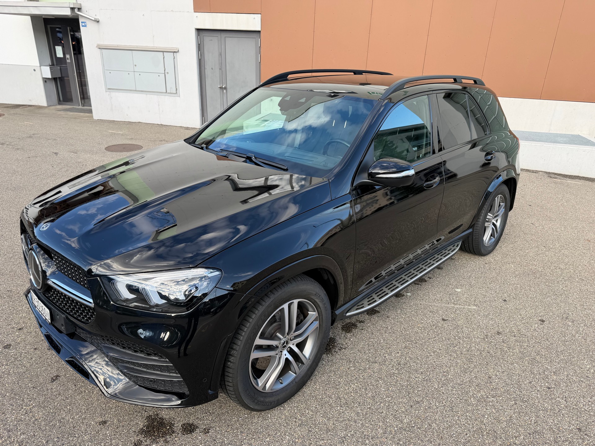 MERCEDES-BENZ GLE 400 d 4Matic AMG Line 9G-Tronic-image-8