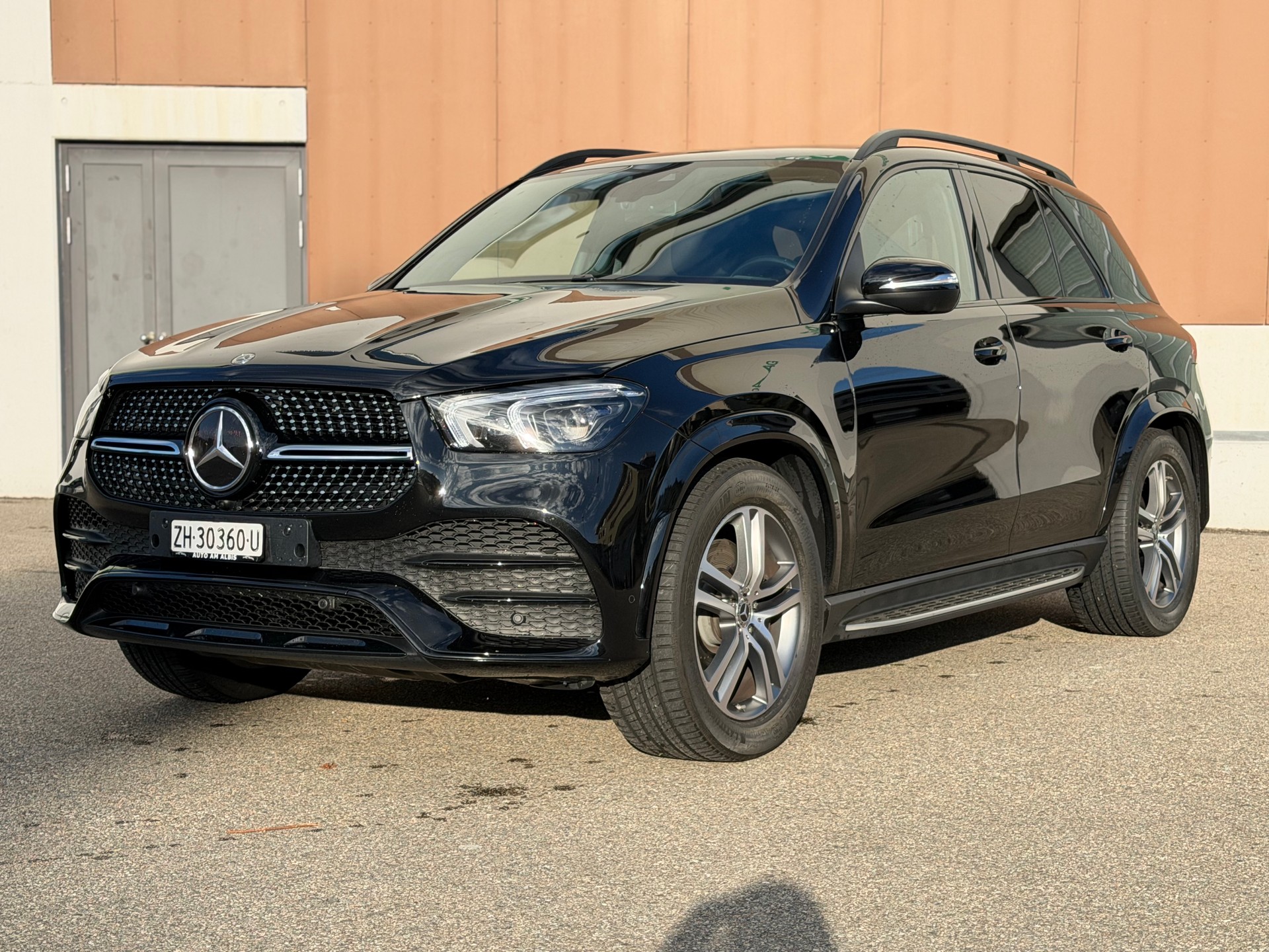 MERCEDES-BENZ GLE 400 d 4Matic AMG Line 9G-Tronic-image-0