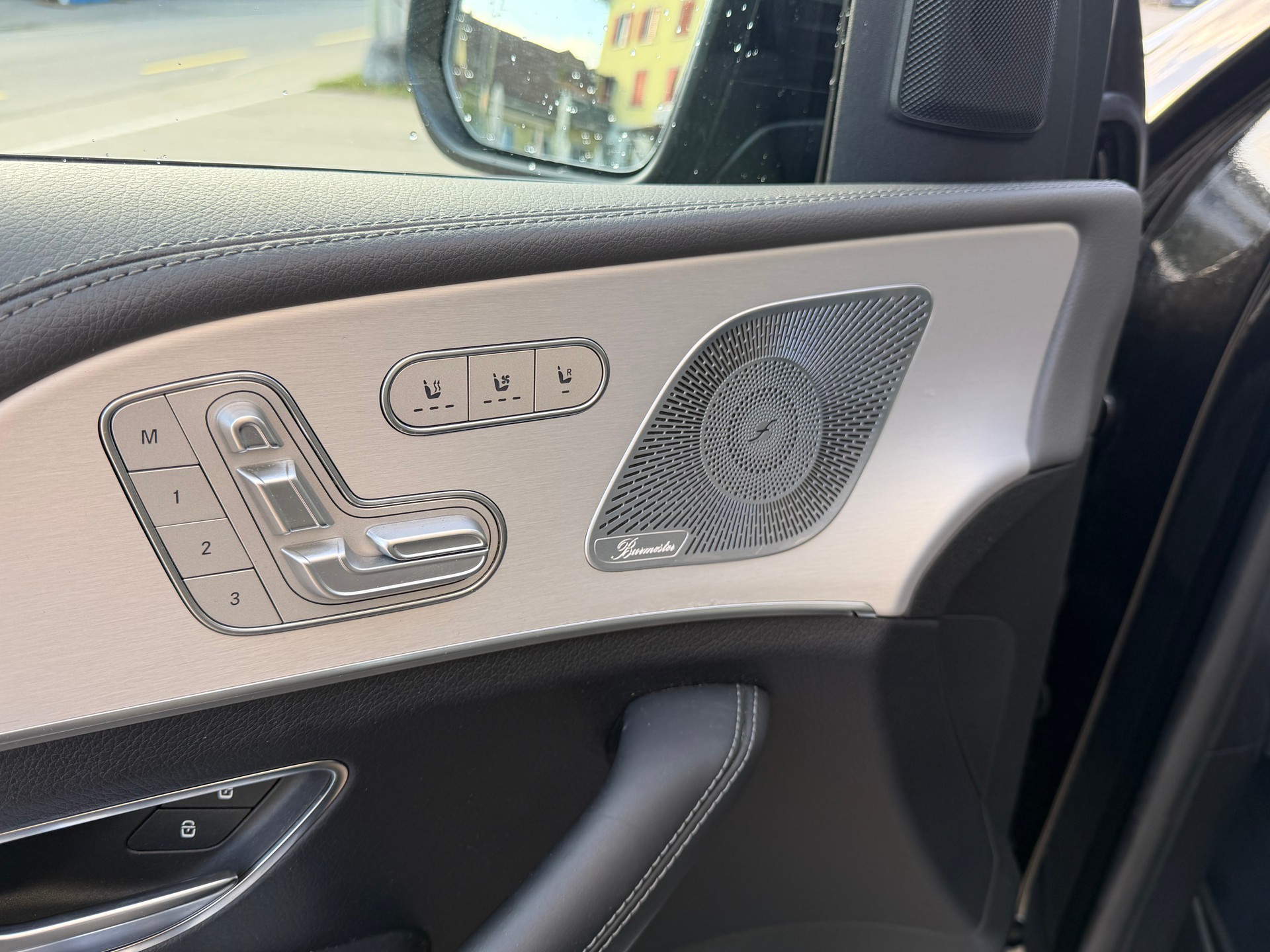 MERCEDES-BENZ GLE 400 d 4Matic AMG Line 9G-Tronic-image-14