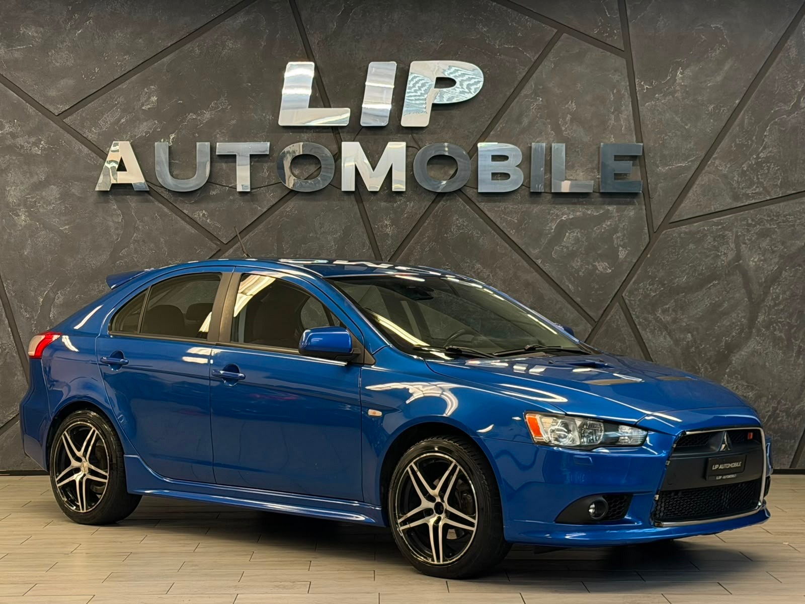 MITSUBISHI Lancer 2.0 Ralliart S 4WD TC-SST-showroom-element-2