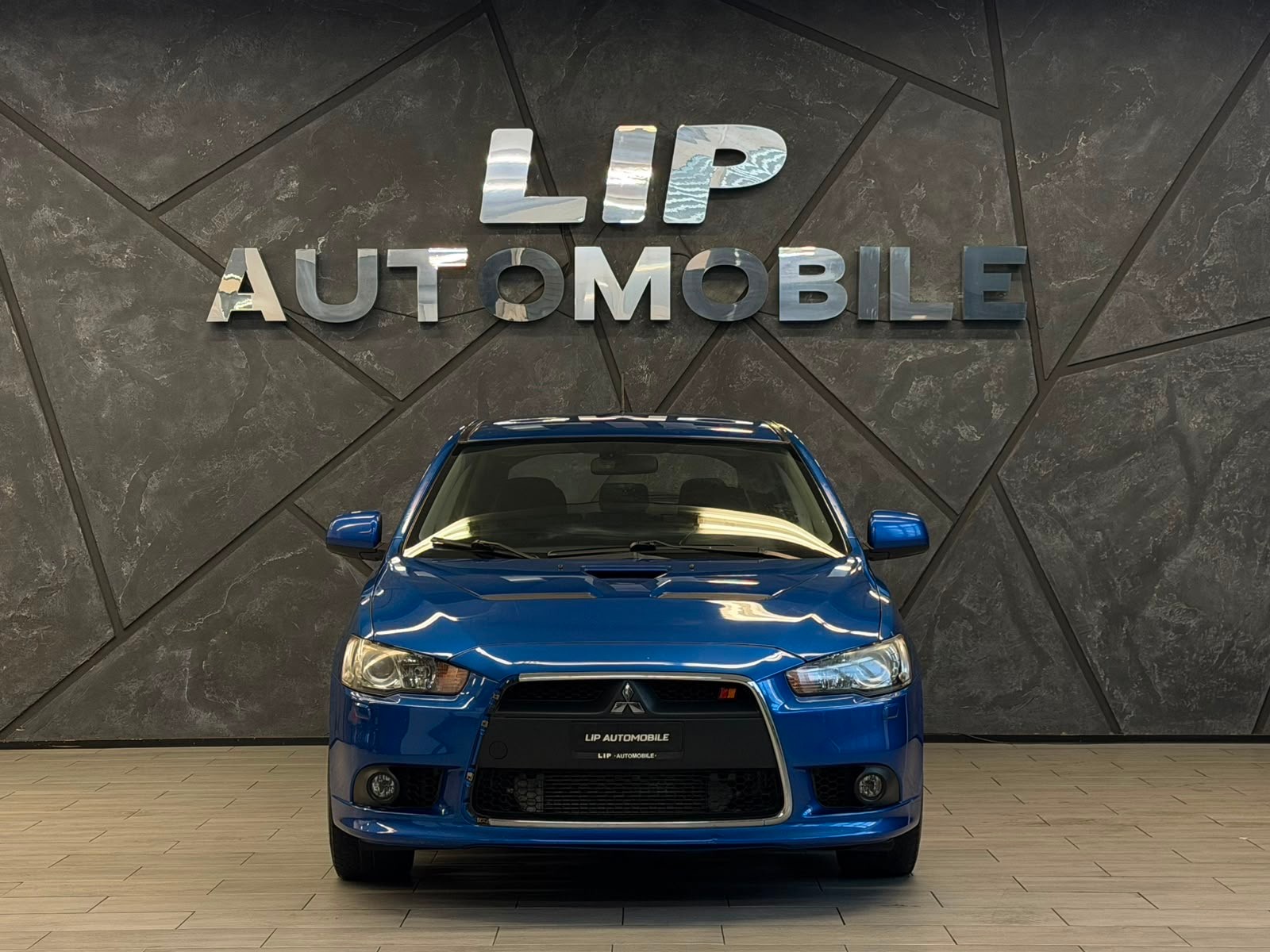 MITSUBISHI Lancer 2.0 Ralliart S 4WD TC-SST-showroom-element-1