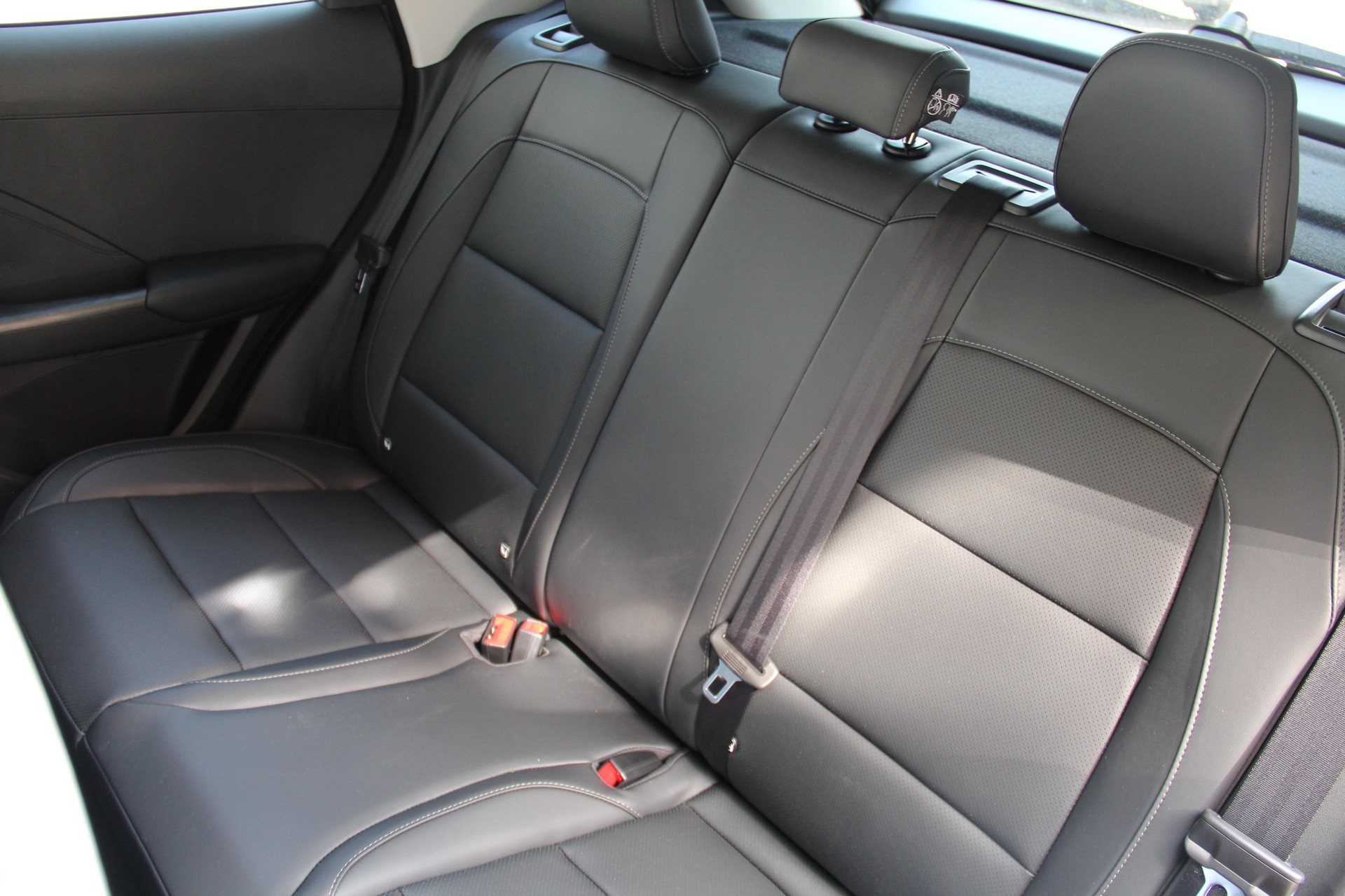 MG MG ZS-image-9