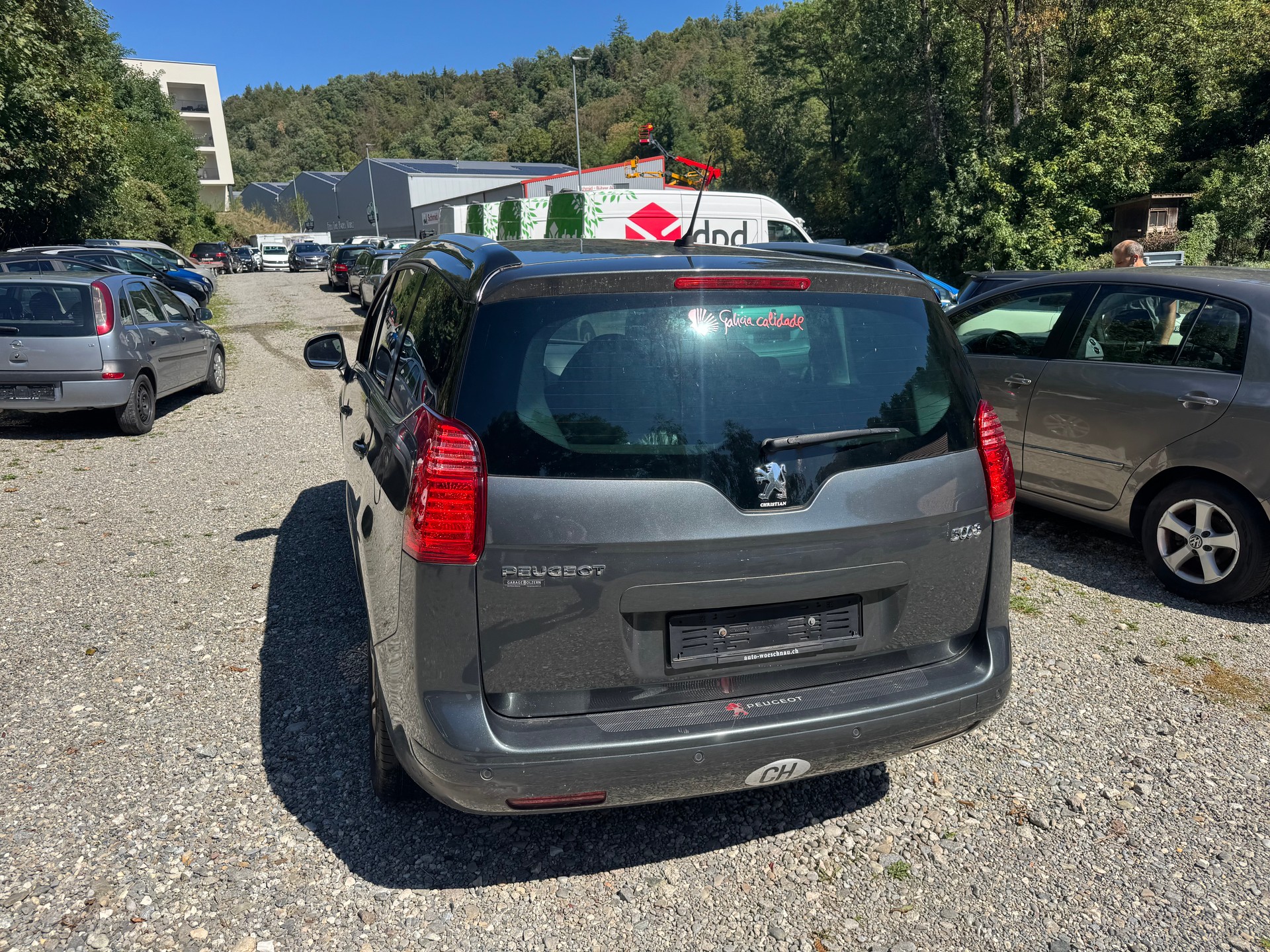 PEUGEOT 5008 1.6 16V T Sport Pack-image-5