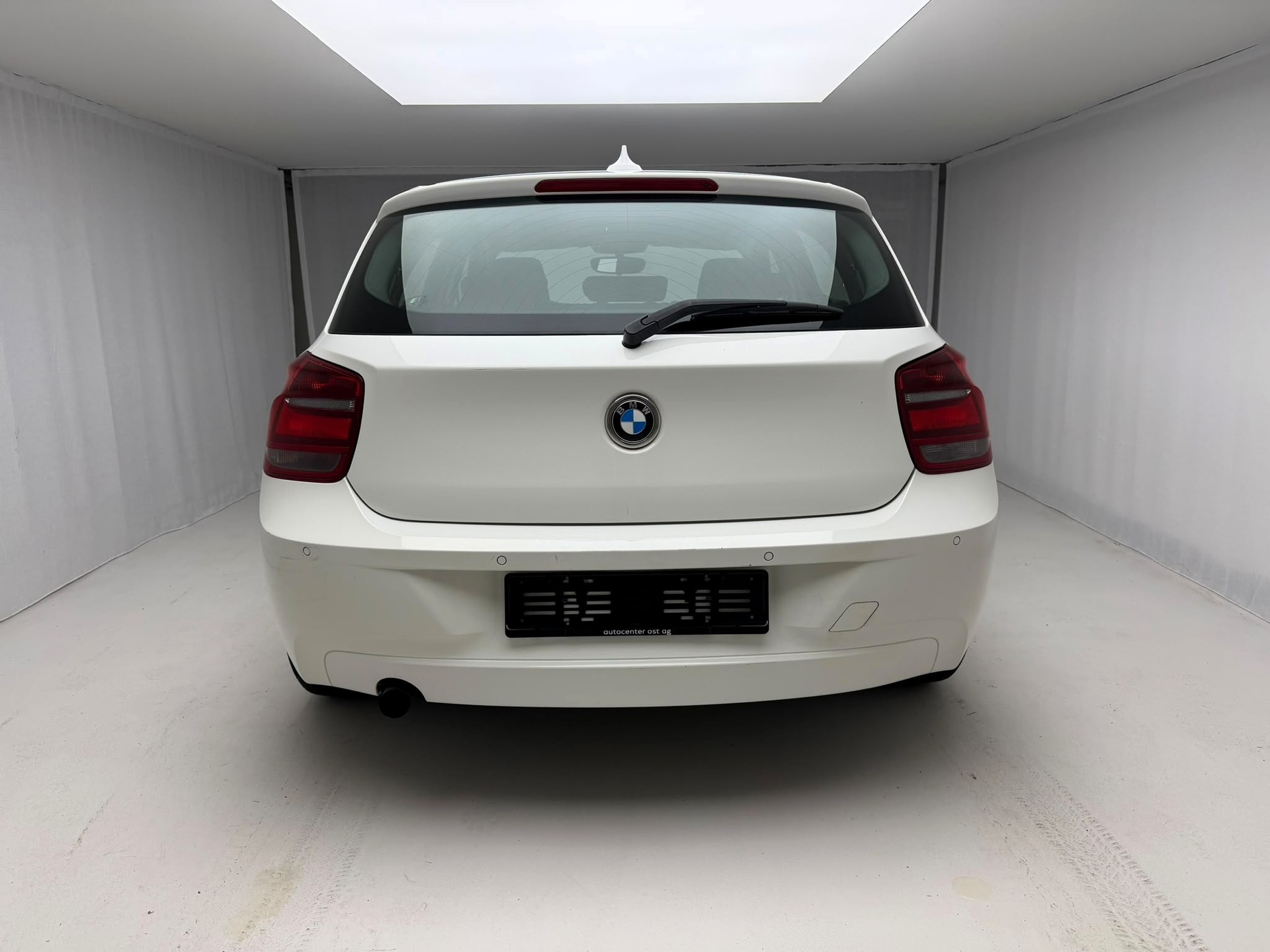 BMW 114i Business-image-5
