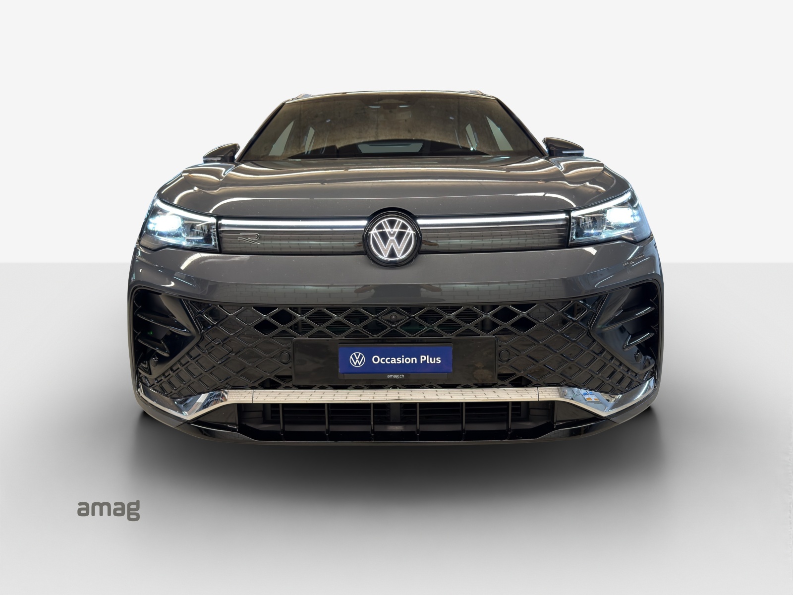 VW Tiguan 2.0 TSI DSG R-Line 4Motion-image-6