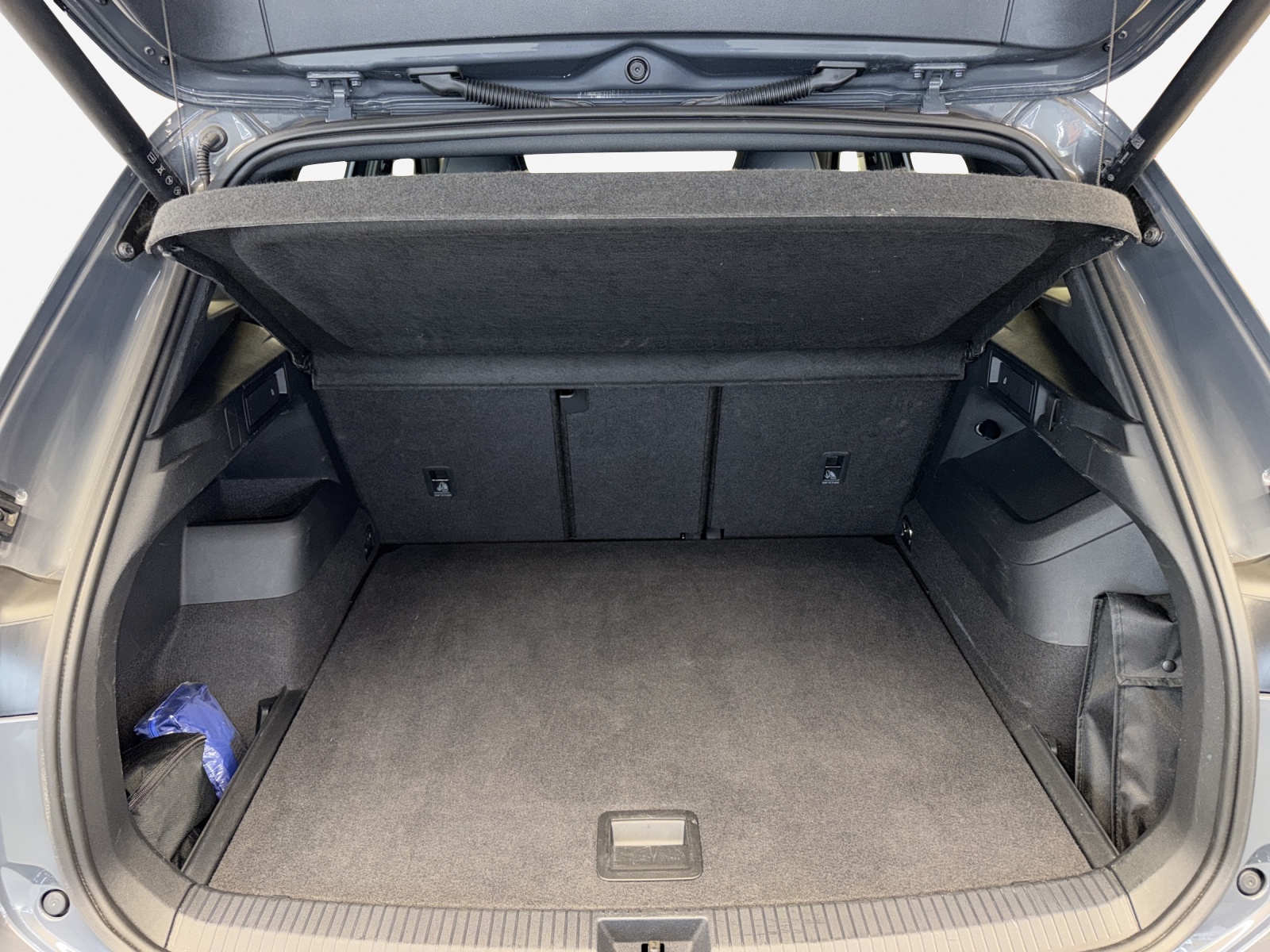 VW Tiguan 2.0 TSI DSG R-Line 4Motion-image-12